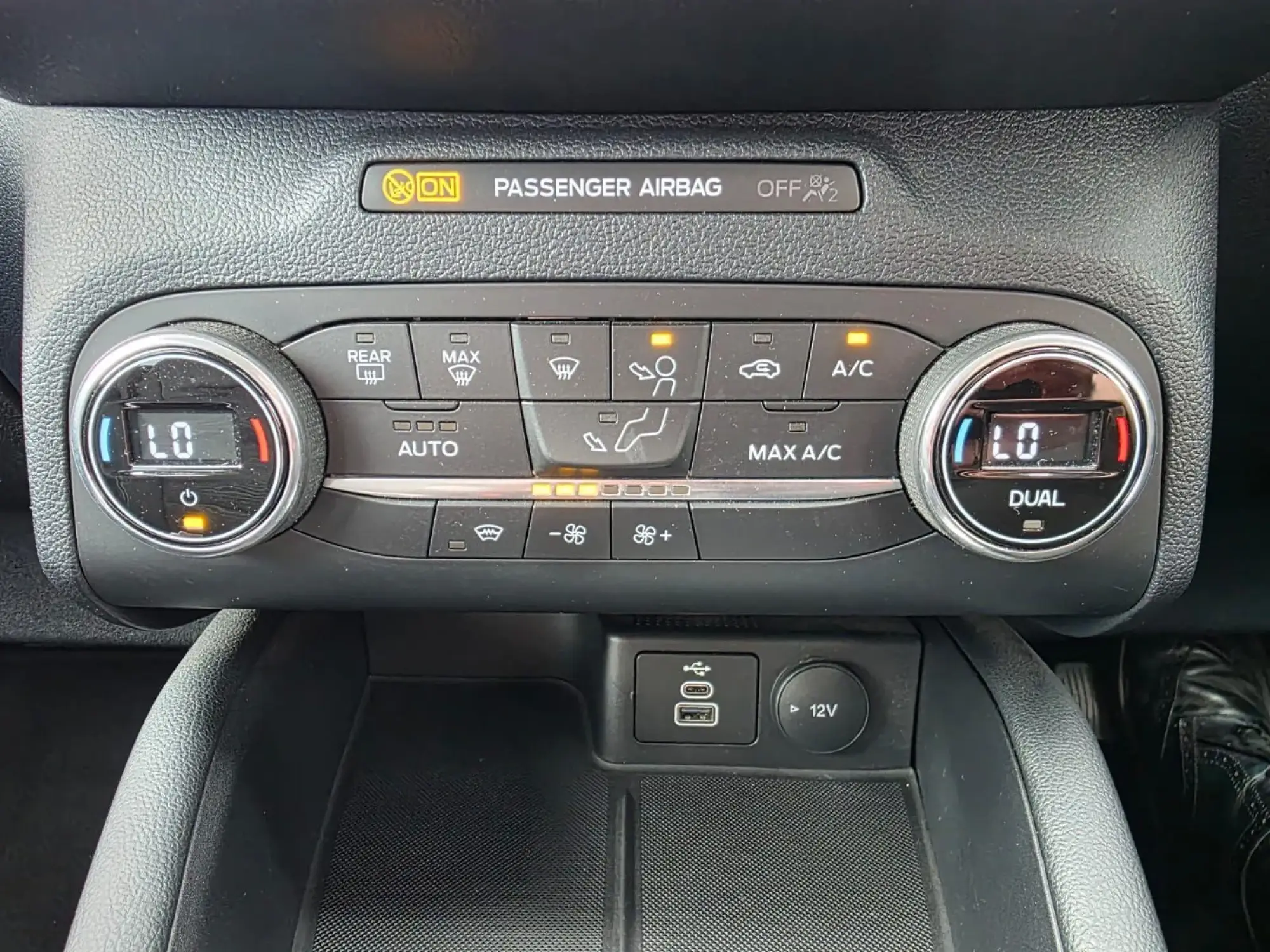Ford Kuga Image 27 Ford Kuga Image 27
