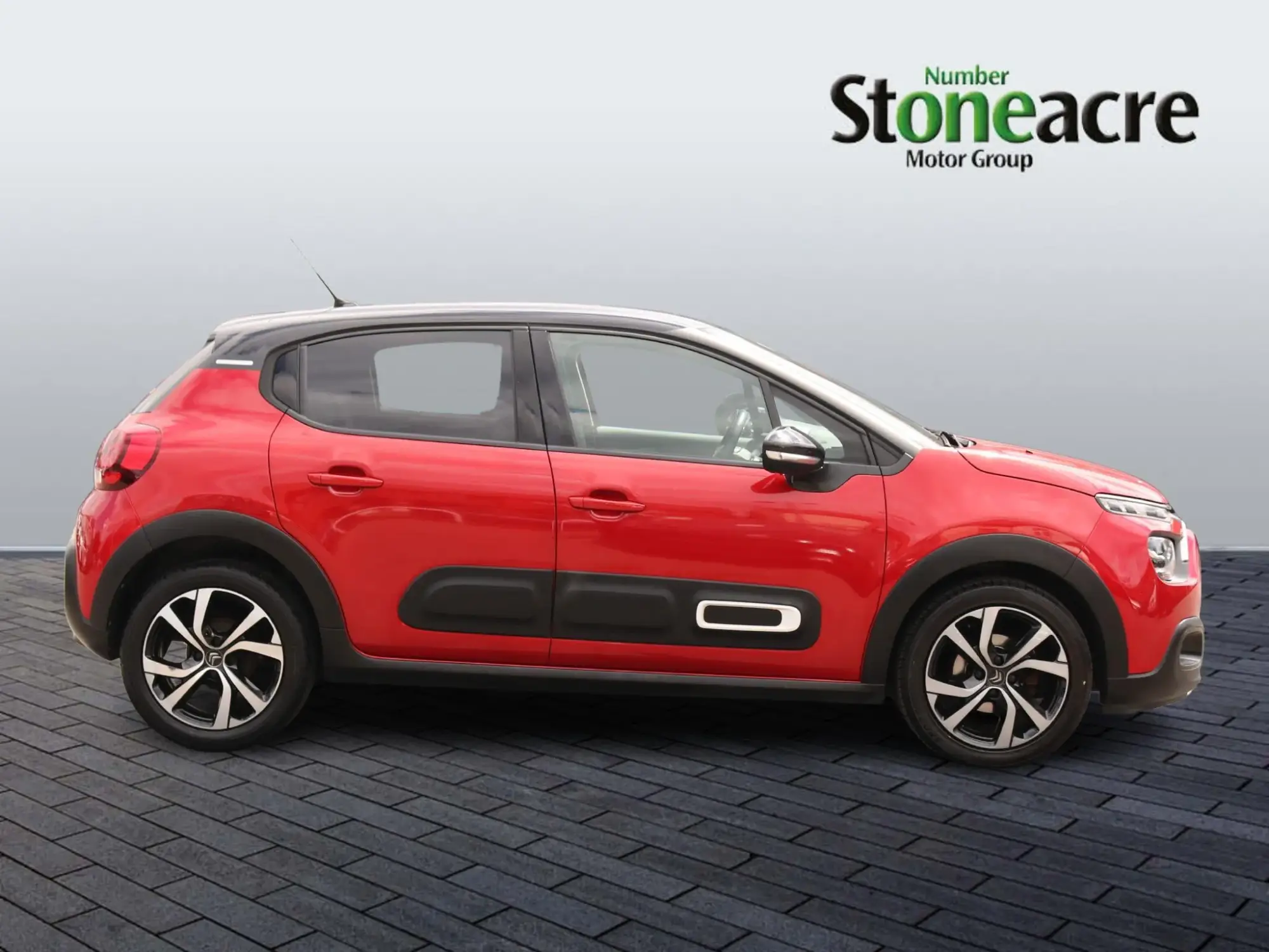 Citroen C3 1.2 PureTech Shine Plus Euro 6 (s/s) 5dr MT21CXV Image 2