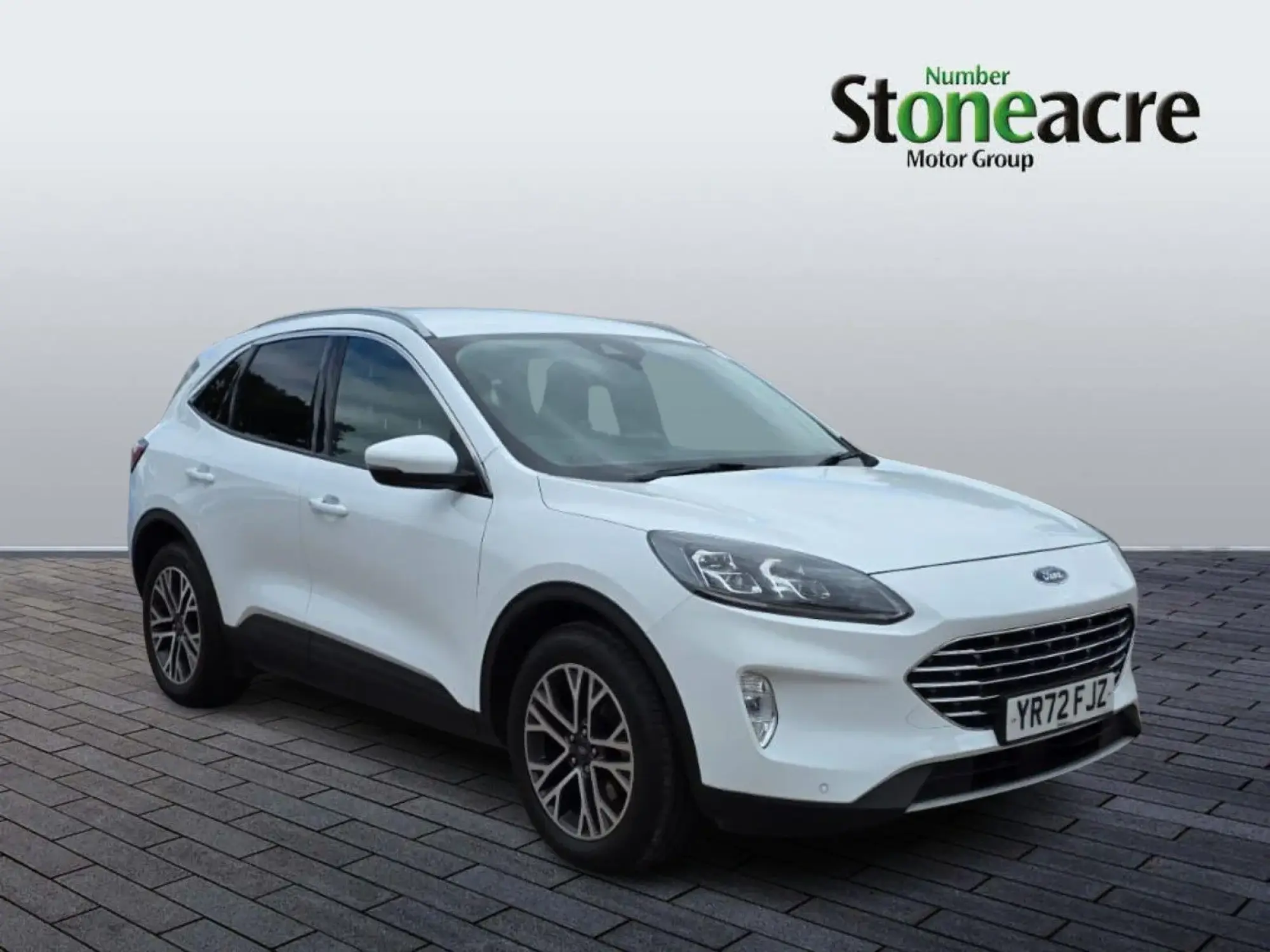 Ford Kuga 2.0 EcoBlue Titanium Auto AWD Euro 6 (s/s) 5dr YR72FJZ Image 1
