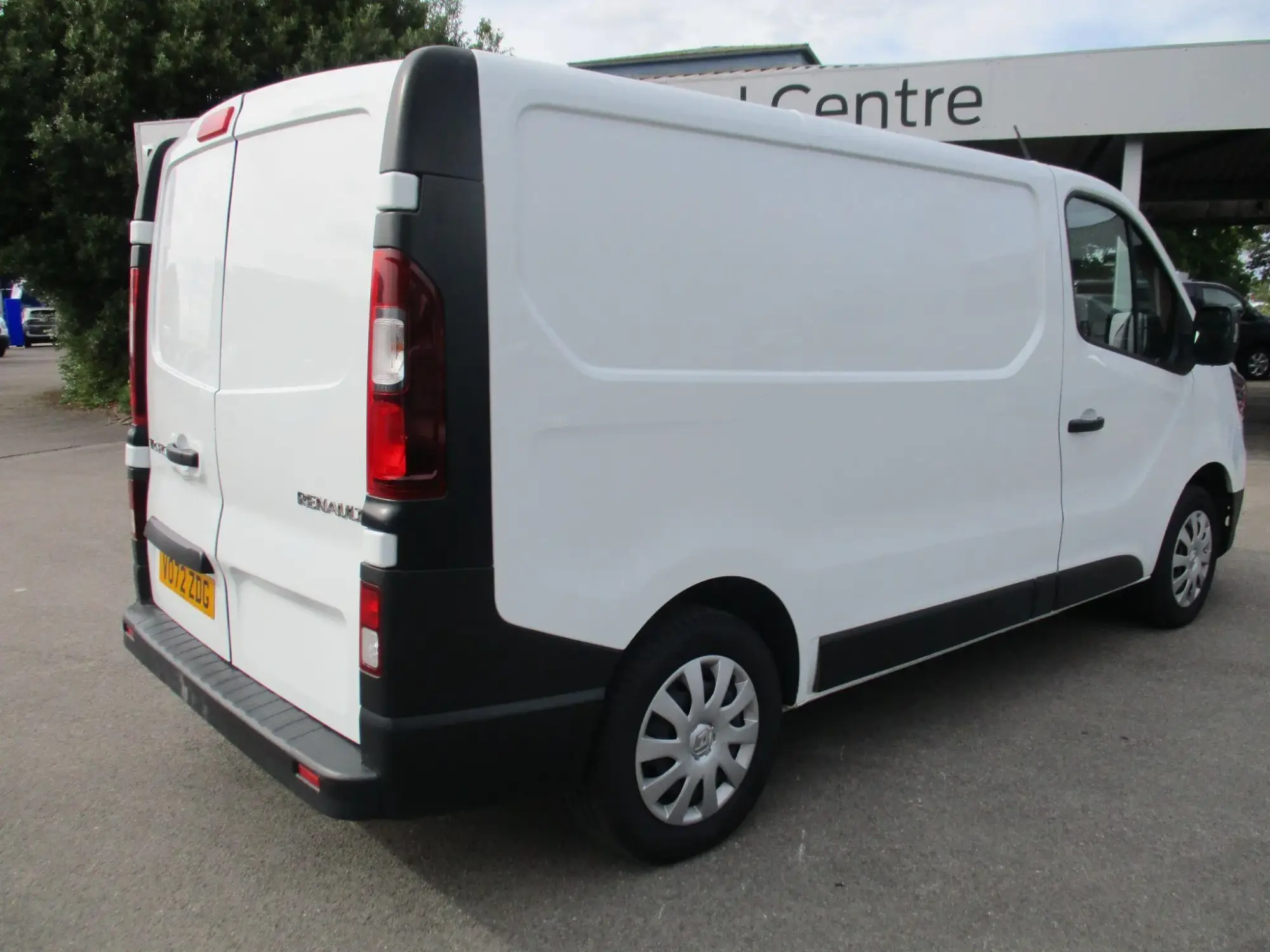 Renault Trafic SL28 Blue dCi 130 Business Panel Van MY22 VO72ZDG Image 3