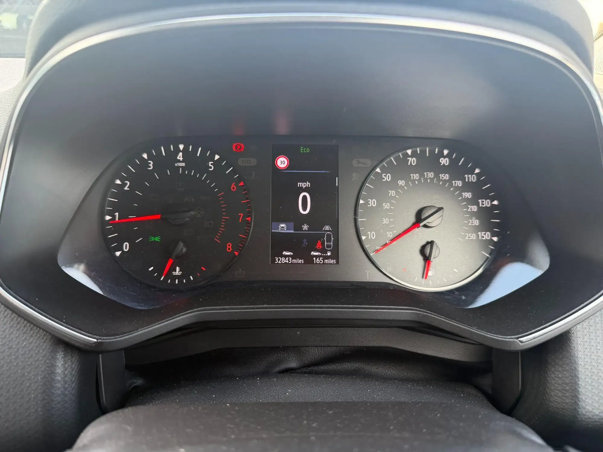 Renault Clio Image 18