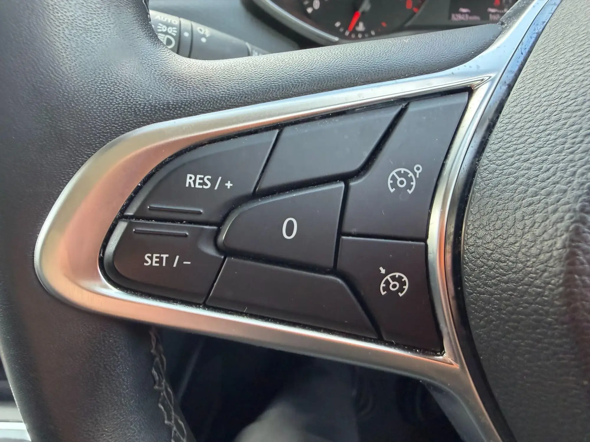 Renault Clio Image 23