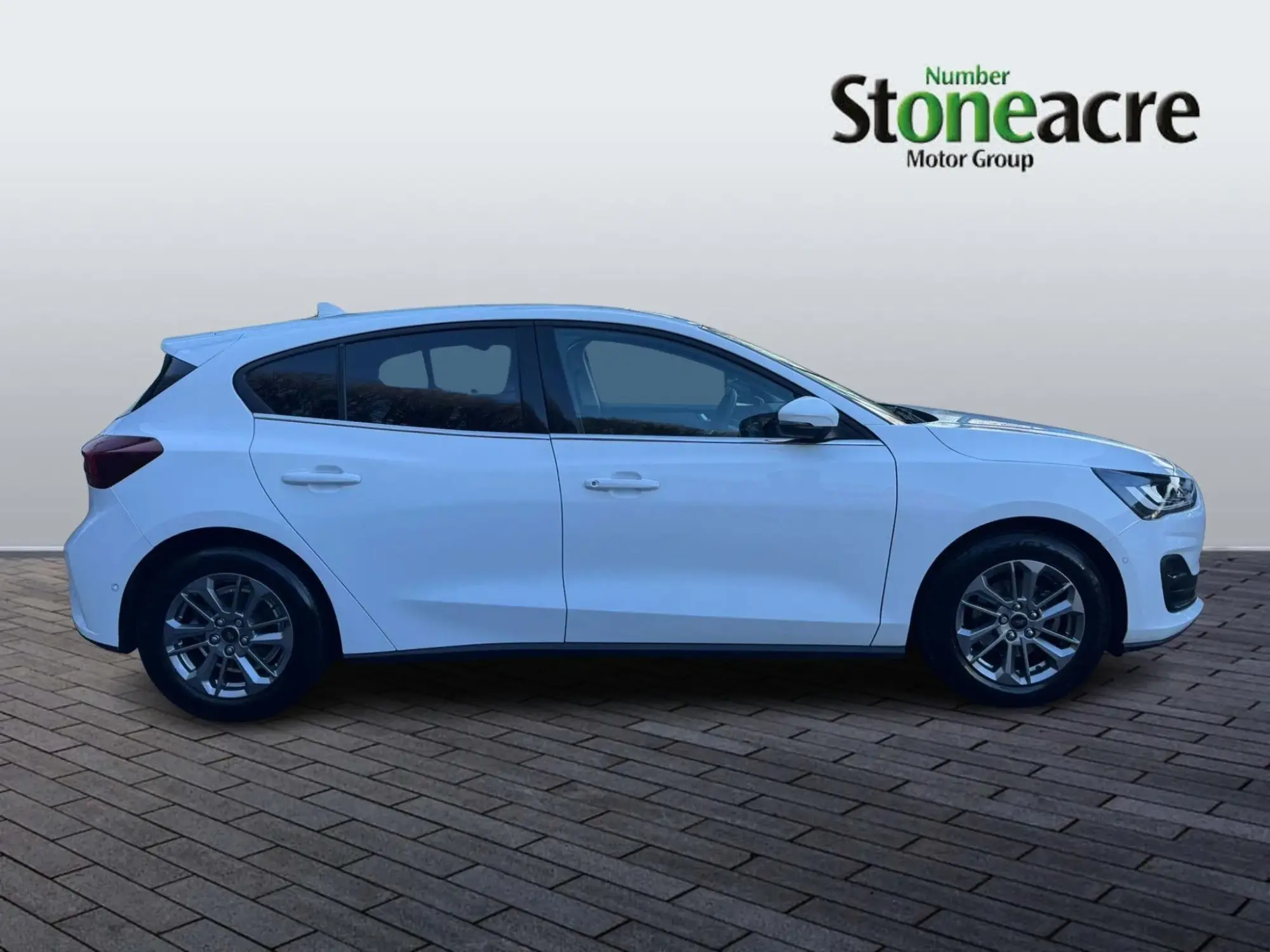 Ford Focus Image 8 Ford Focus Image 8