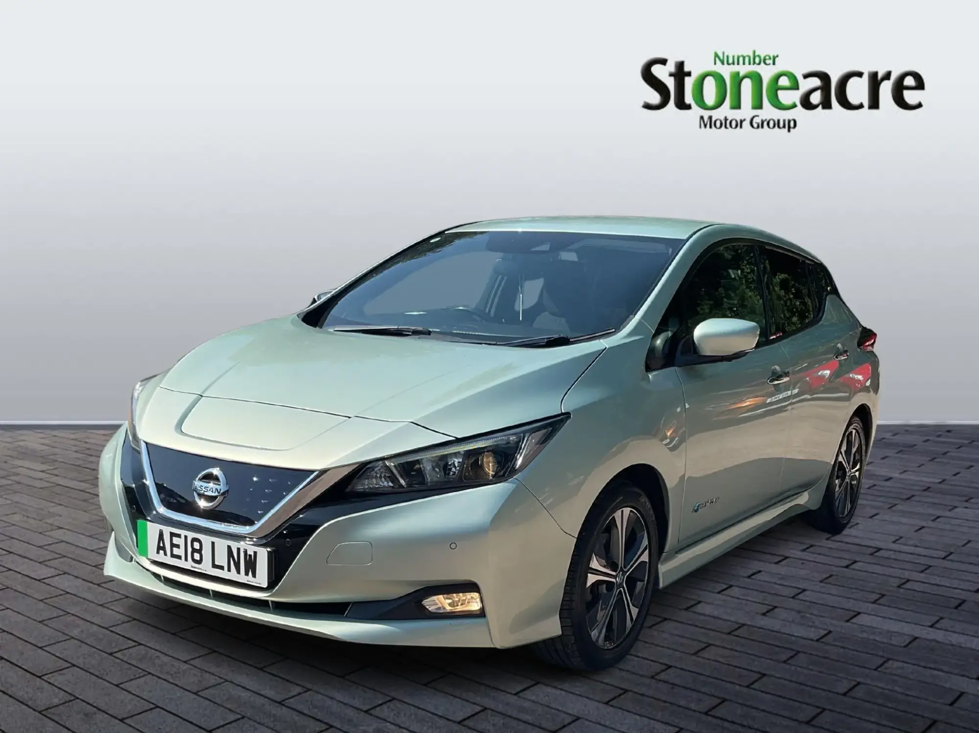 Nissan LEAF Image 3