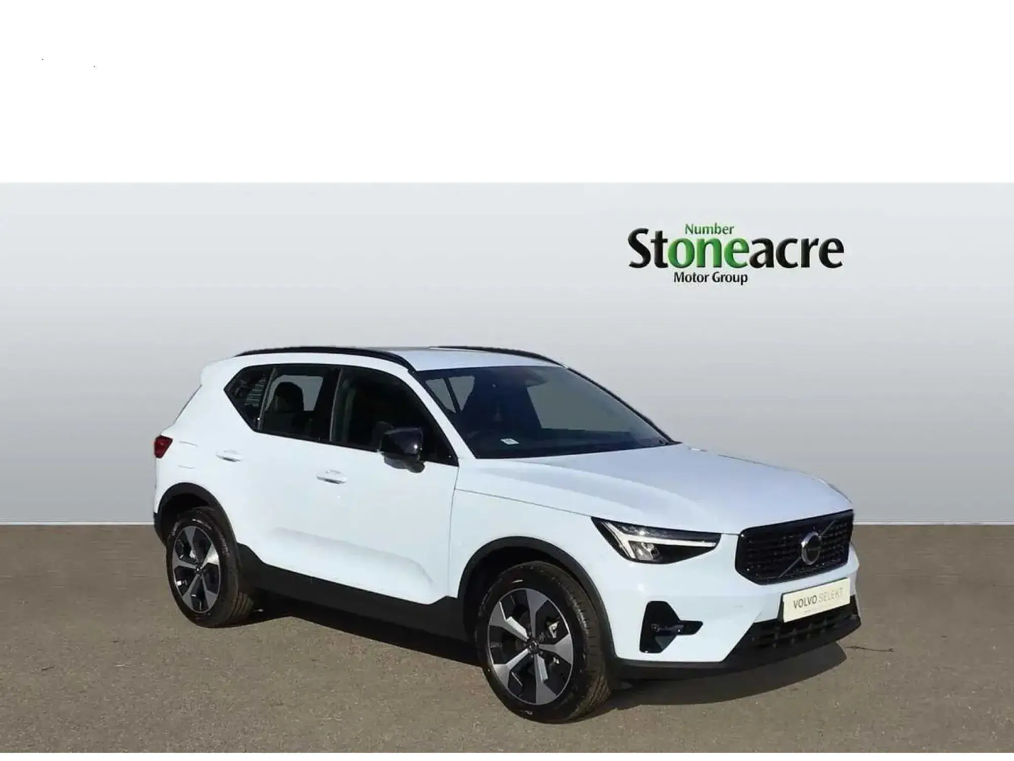 Volvo XC40 Image 1