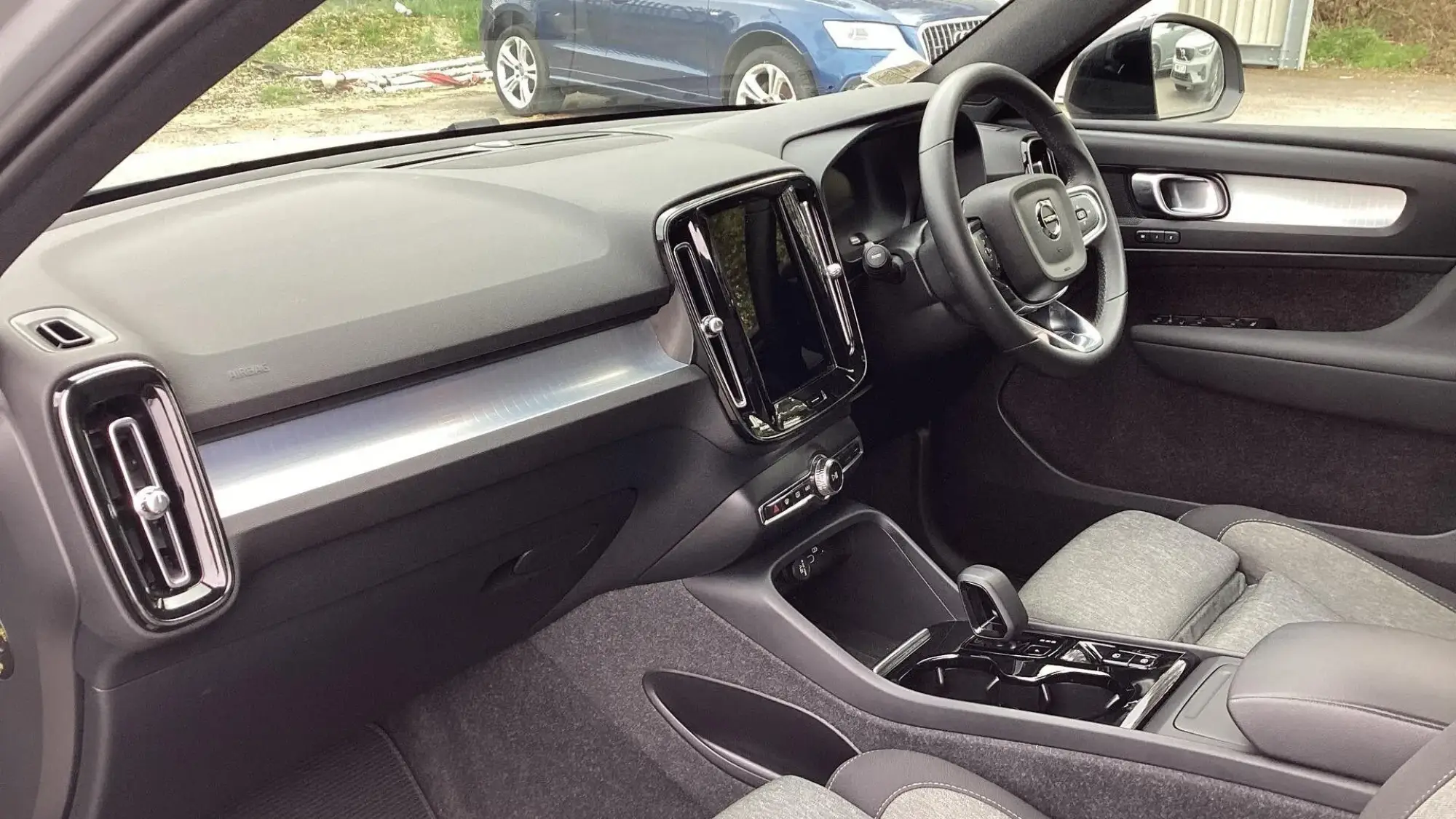 Volvo XC40 Image 8