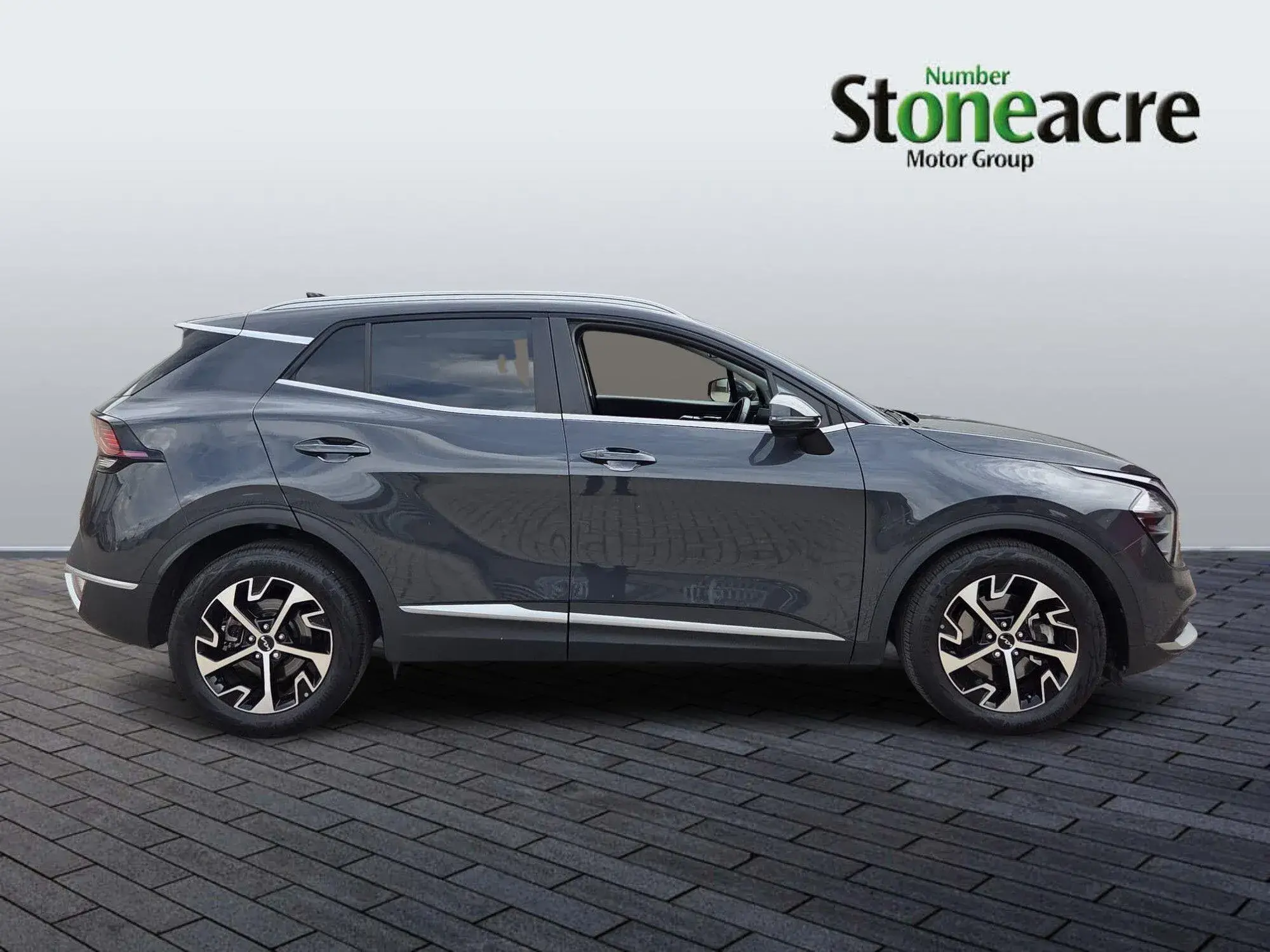 Kia Sportage 1.6 T-GDi MHEV 3 Euro 6 (s/s) 5dr LD25WPO Image 2