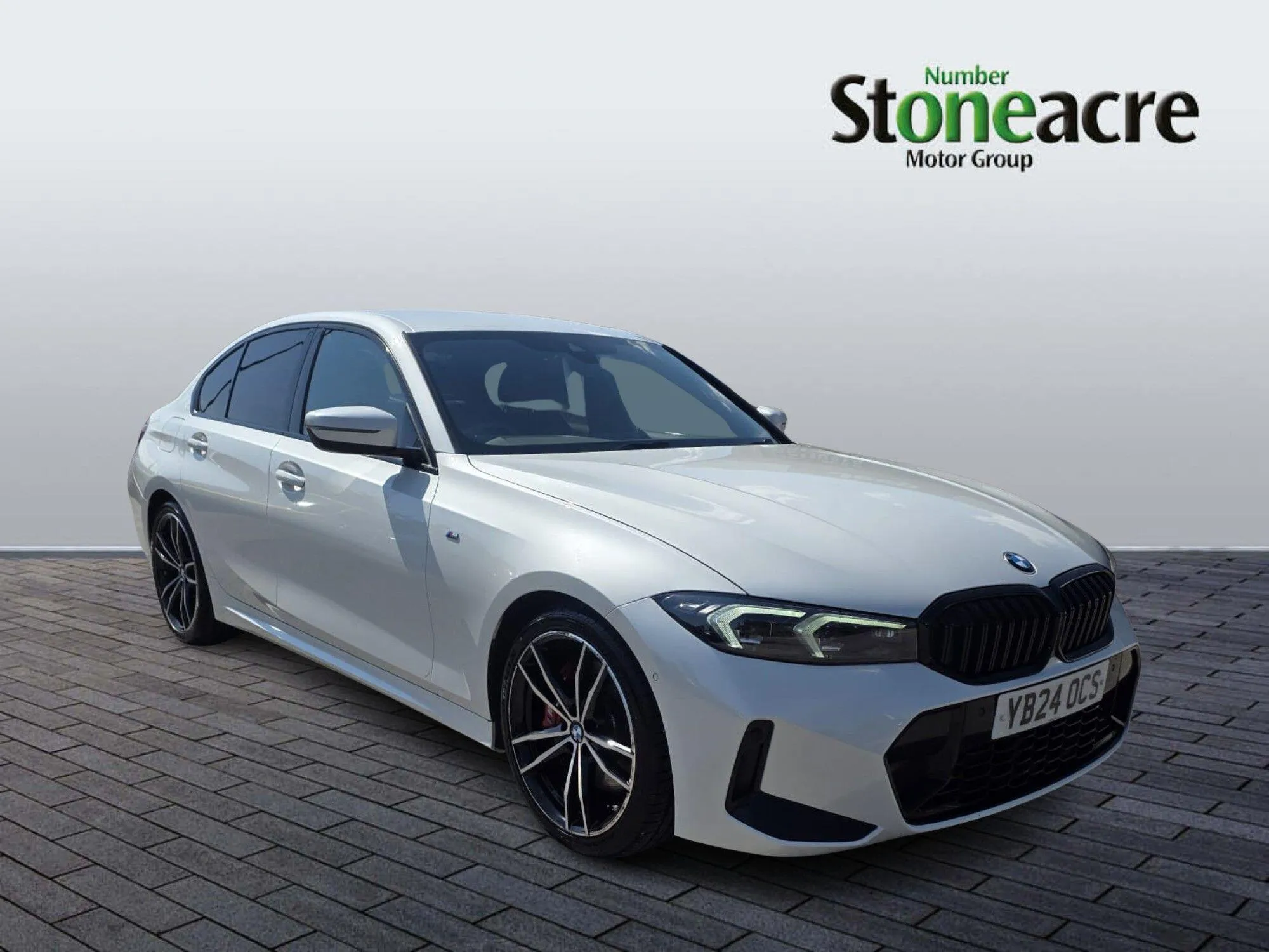 BMW 3 Series listing photo