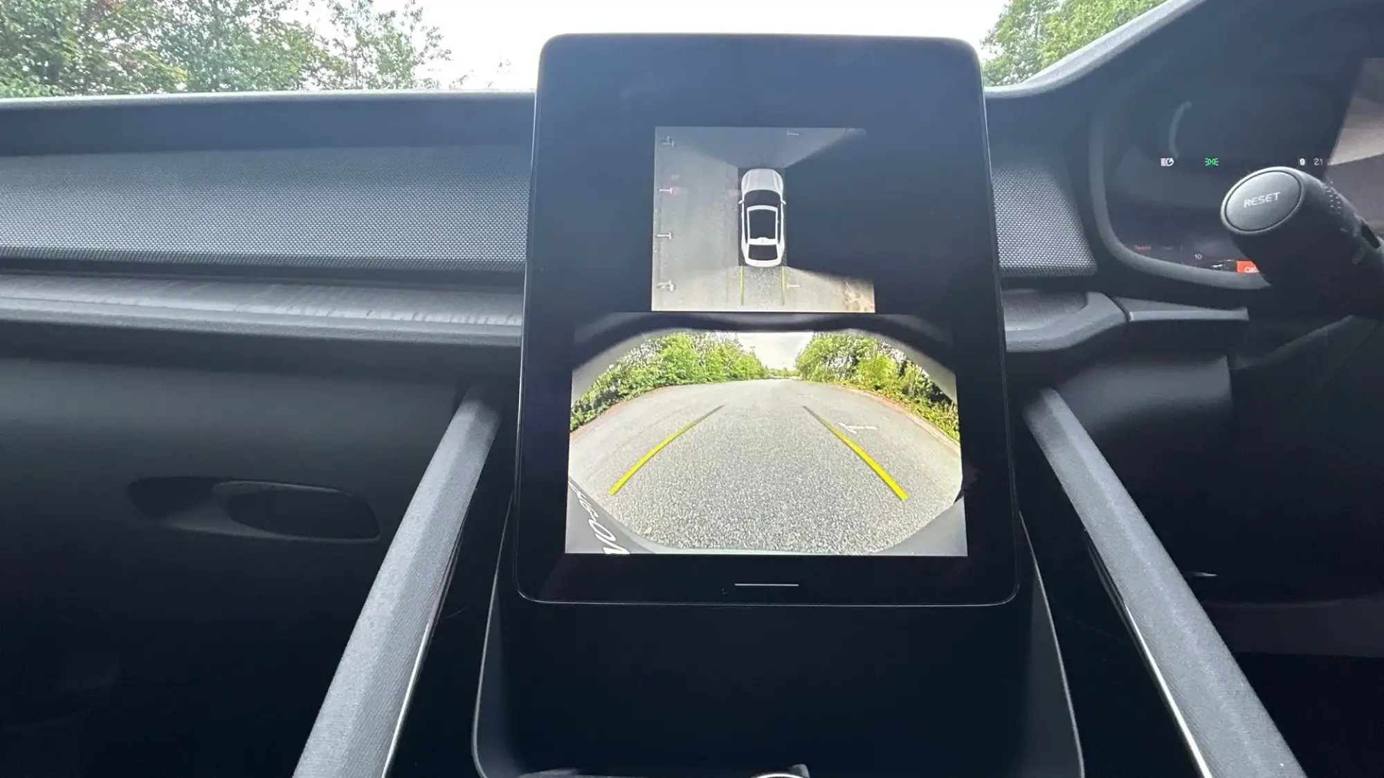 Polestar 2 Image 16