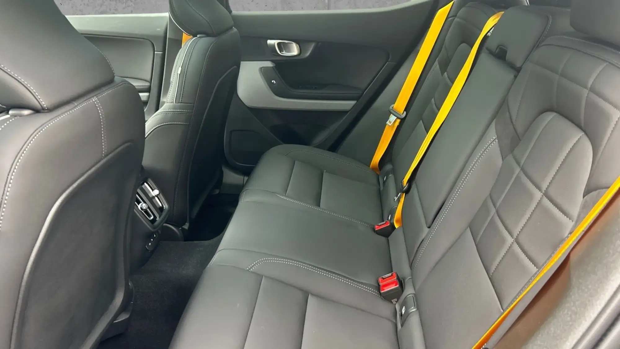 Polestar 2 Image 24