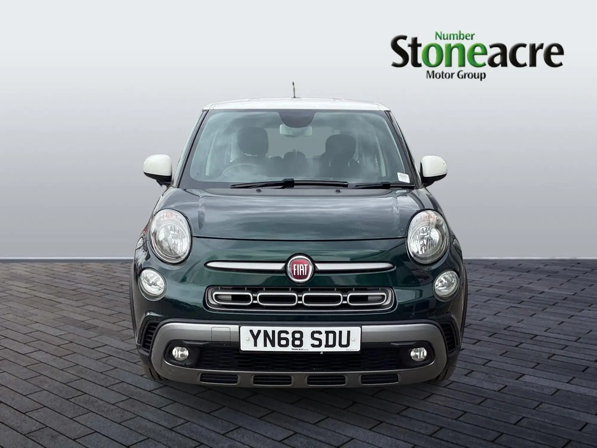 Fiat 500L Image 2