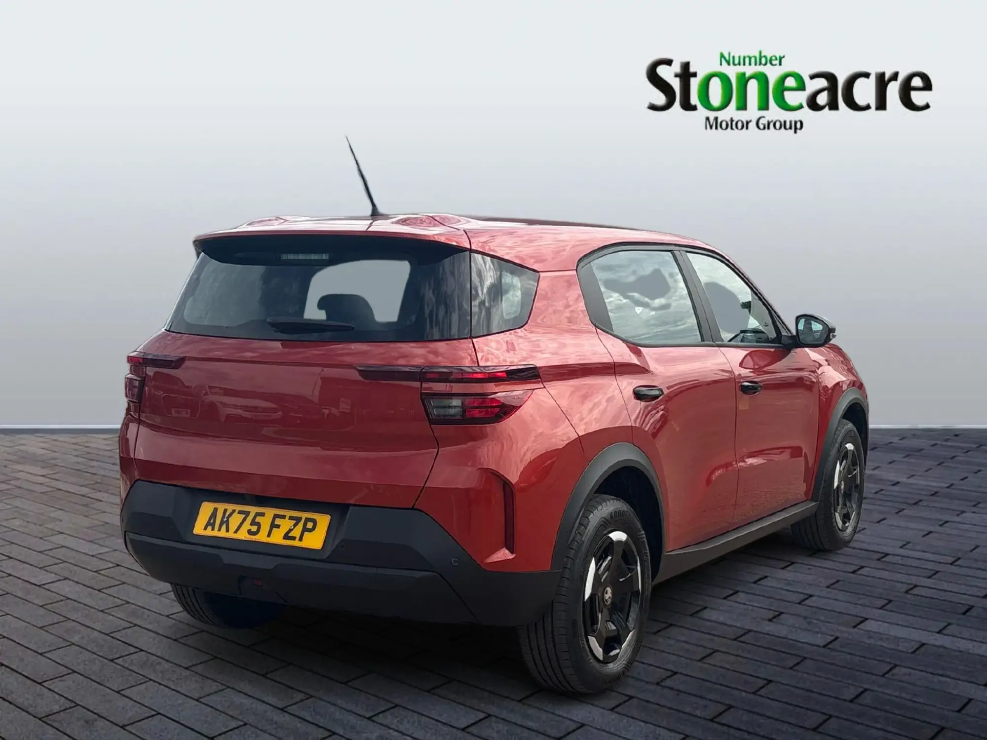 Vauxhall Frontera Electric 44kWh Design Auto 5dr AK75FZP Image 3