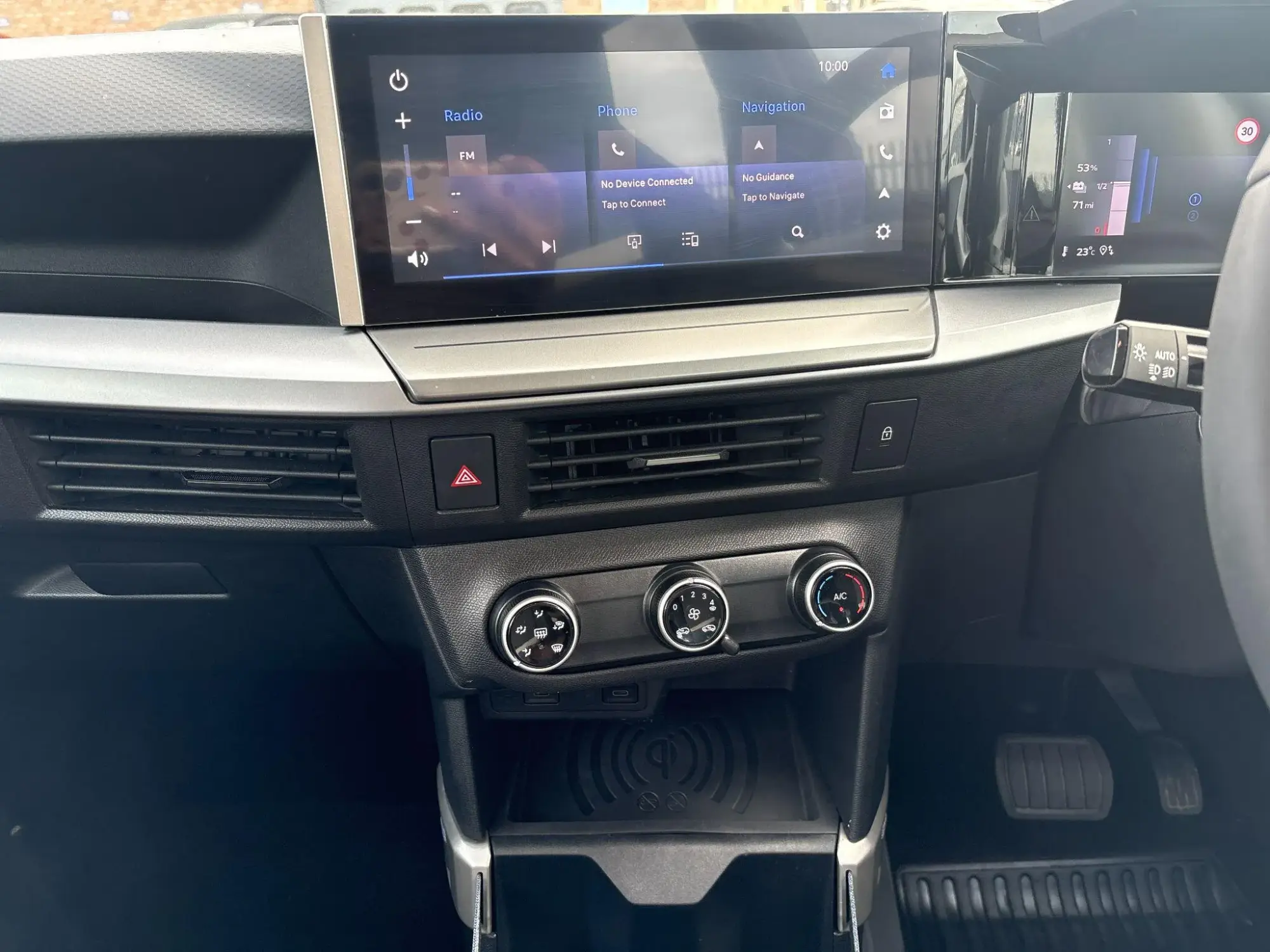 Vauxhall Frontera Electric Image 14