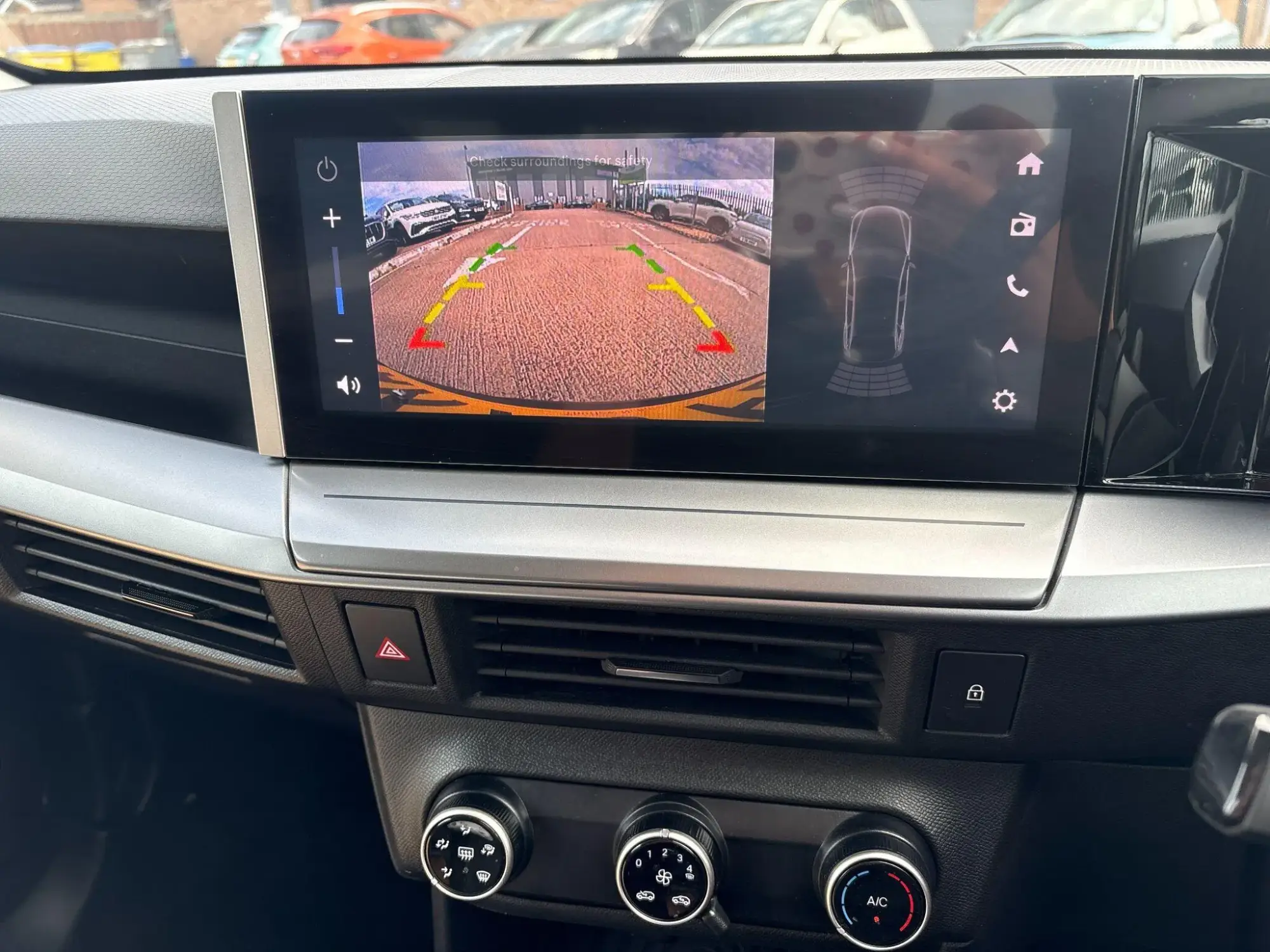 Vauxhall Frontera Electric Image 18