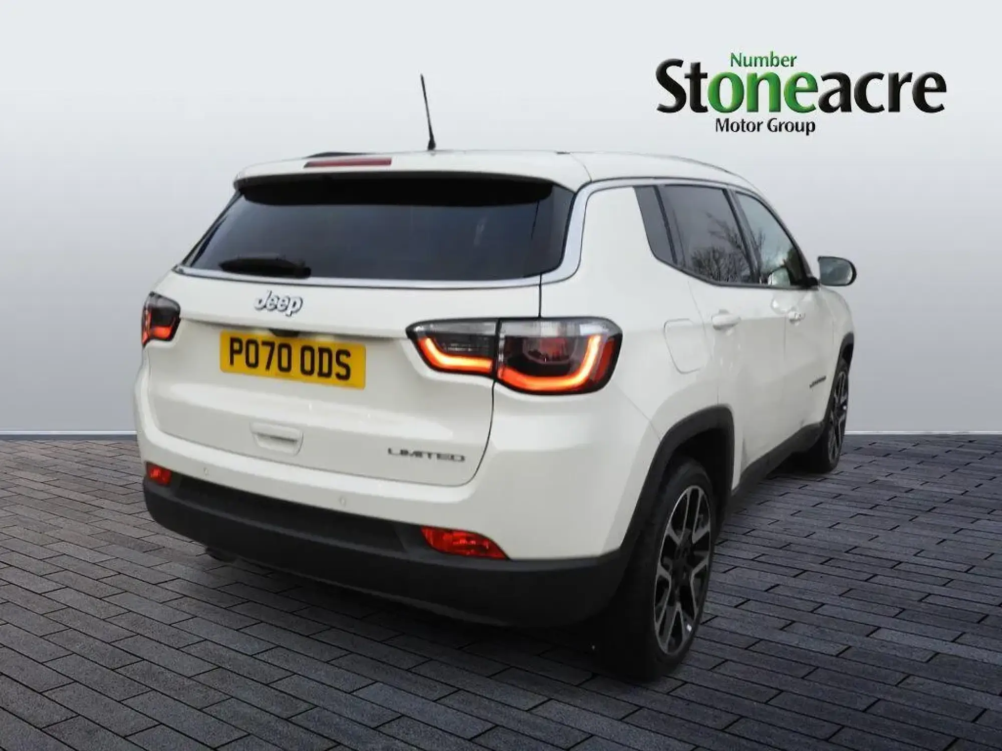 Jeep Compass 1.6 Multijet 120 Limited 5dr [2WD] PO70ODS Image 3