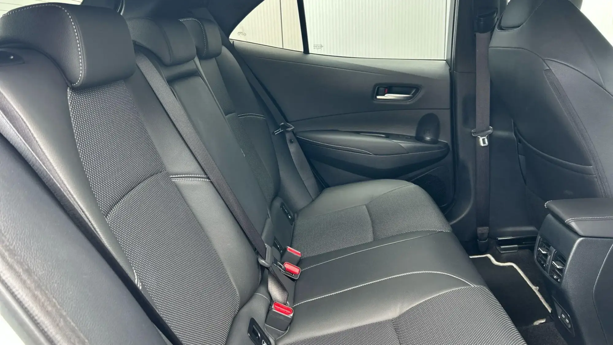 Toyota Corolla Hatchback Image 16 Toyota Corolla Hatchback Image 16
