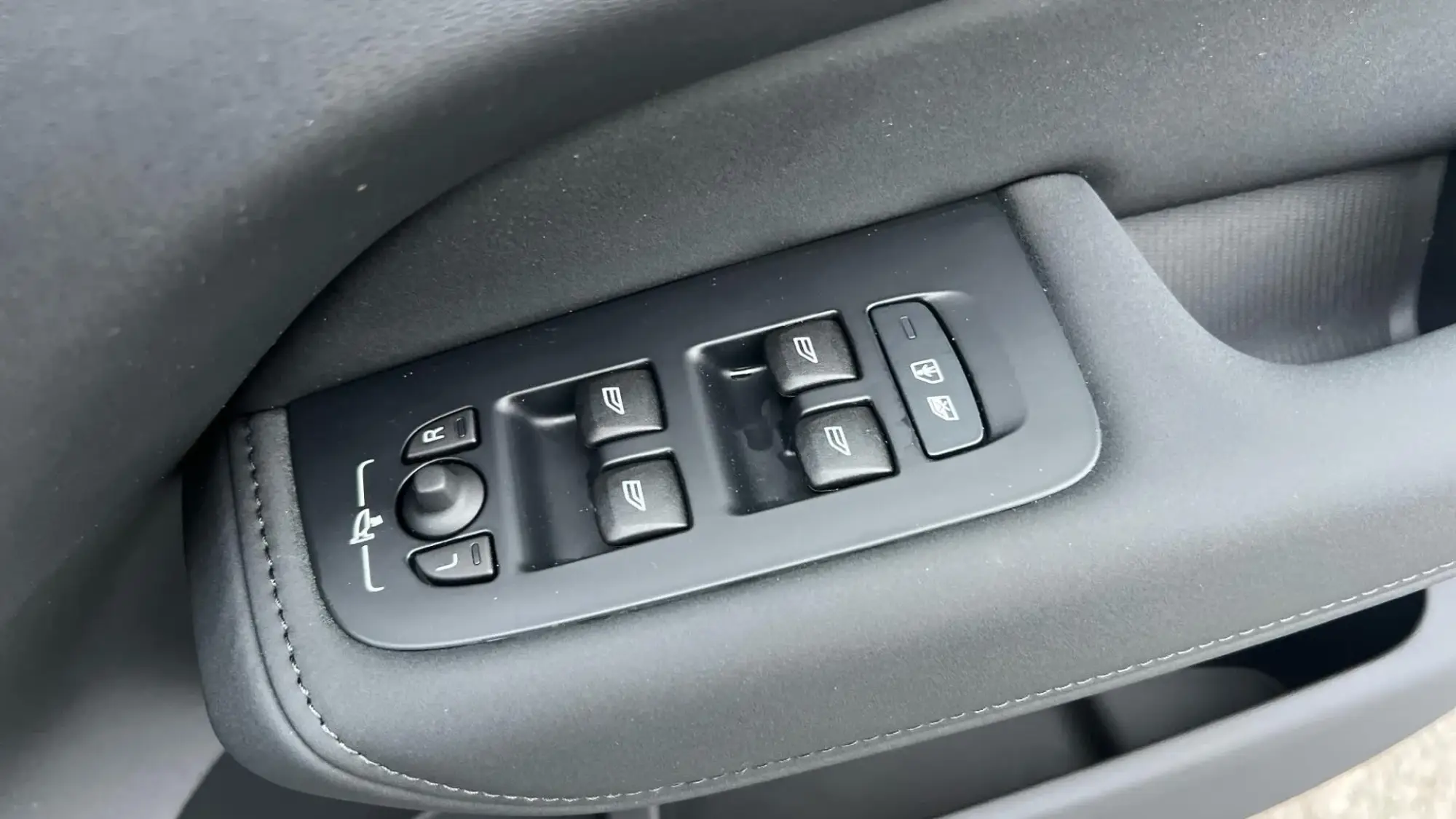 Volvo XC60 Image 24 Volvo XC60 Image 24