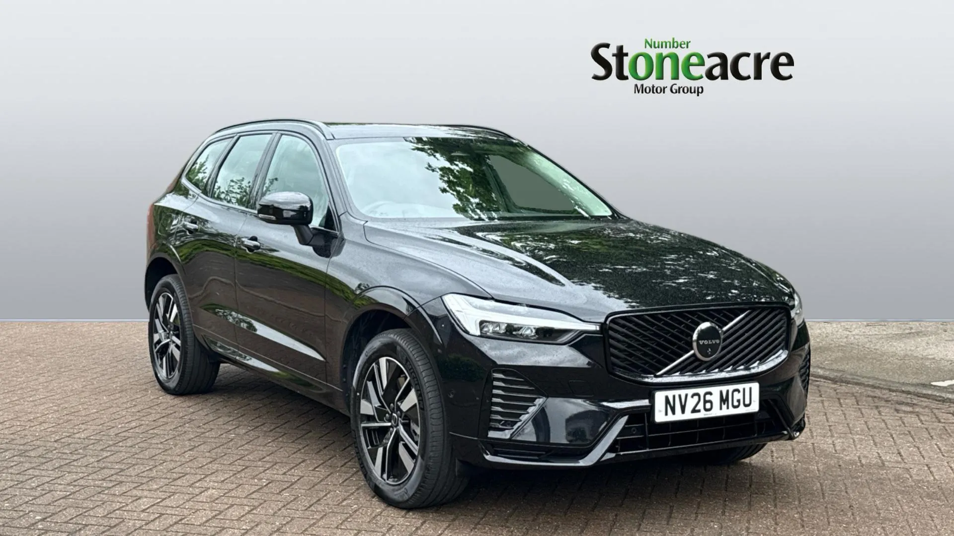 Volvo XC60 listing photo
