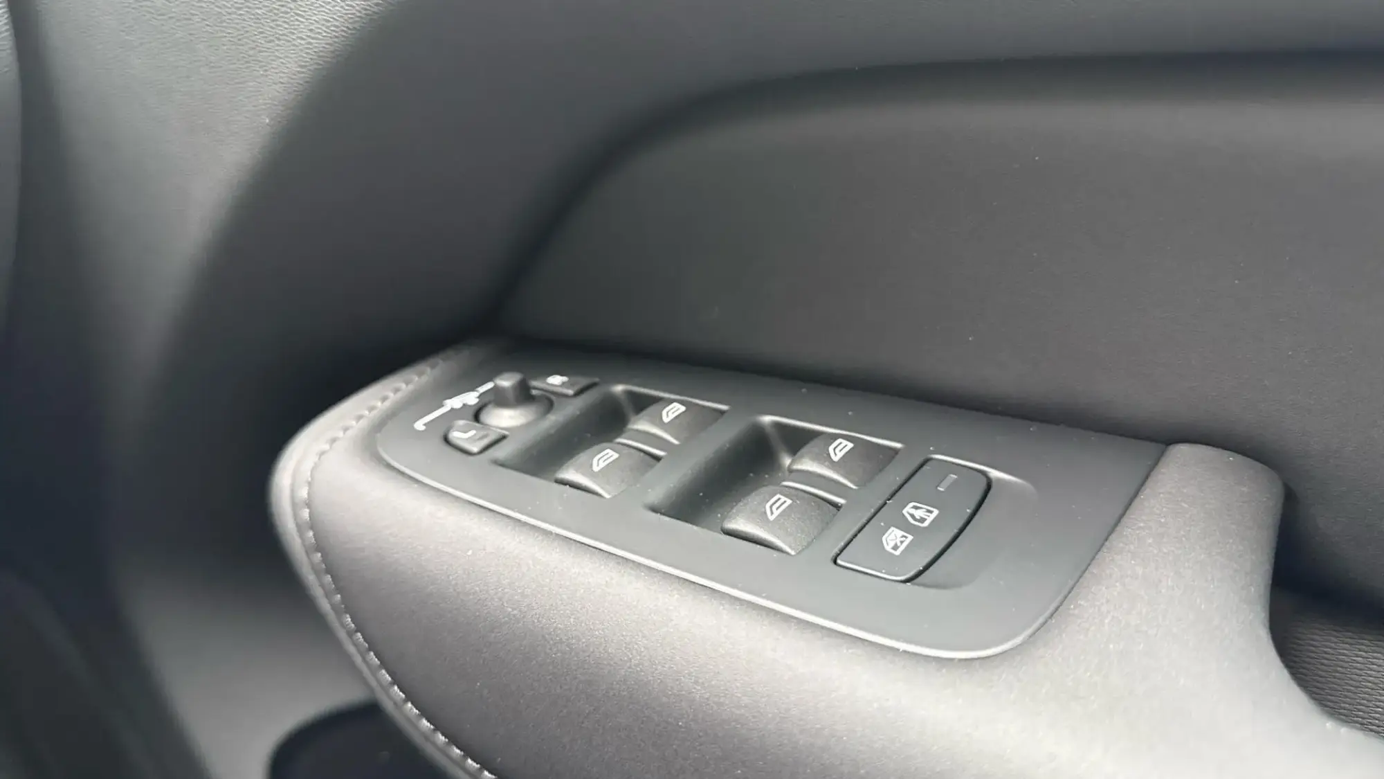 Volvo XC60 Image 22 Volvo XC60 Image 22