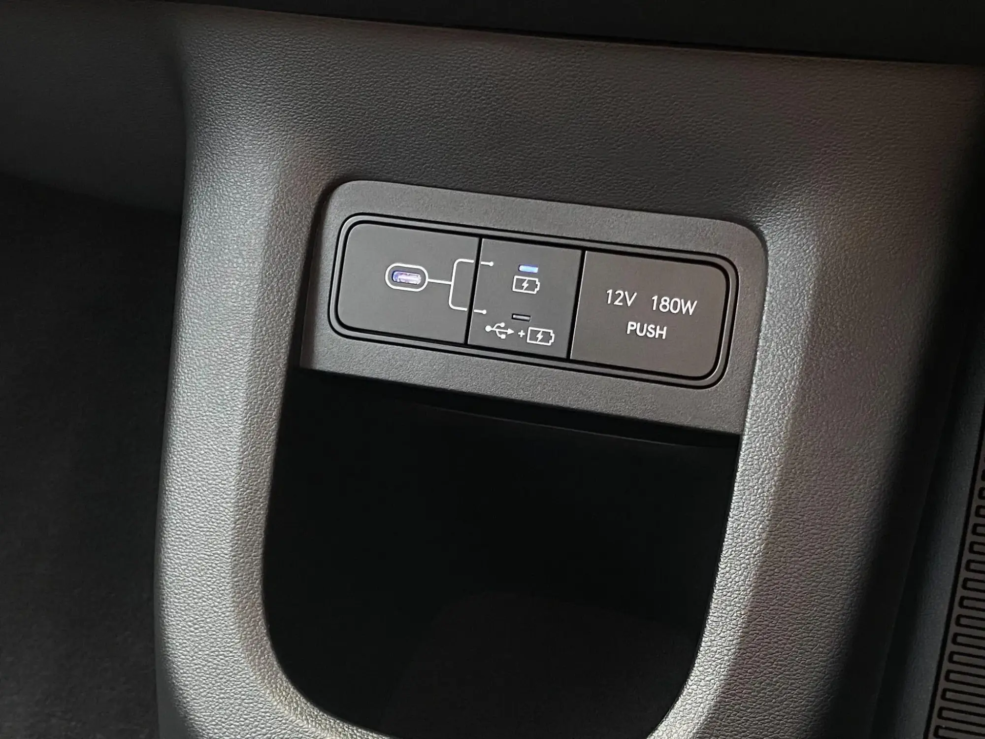 Hyundai IONIQ 5 Image 25