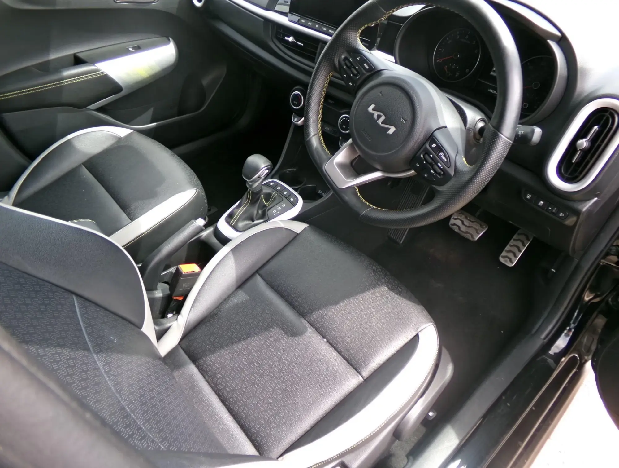 Kia Picanto Image 11