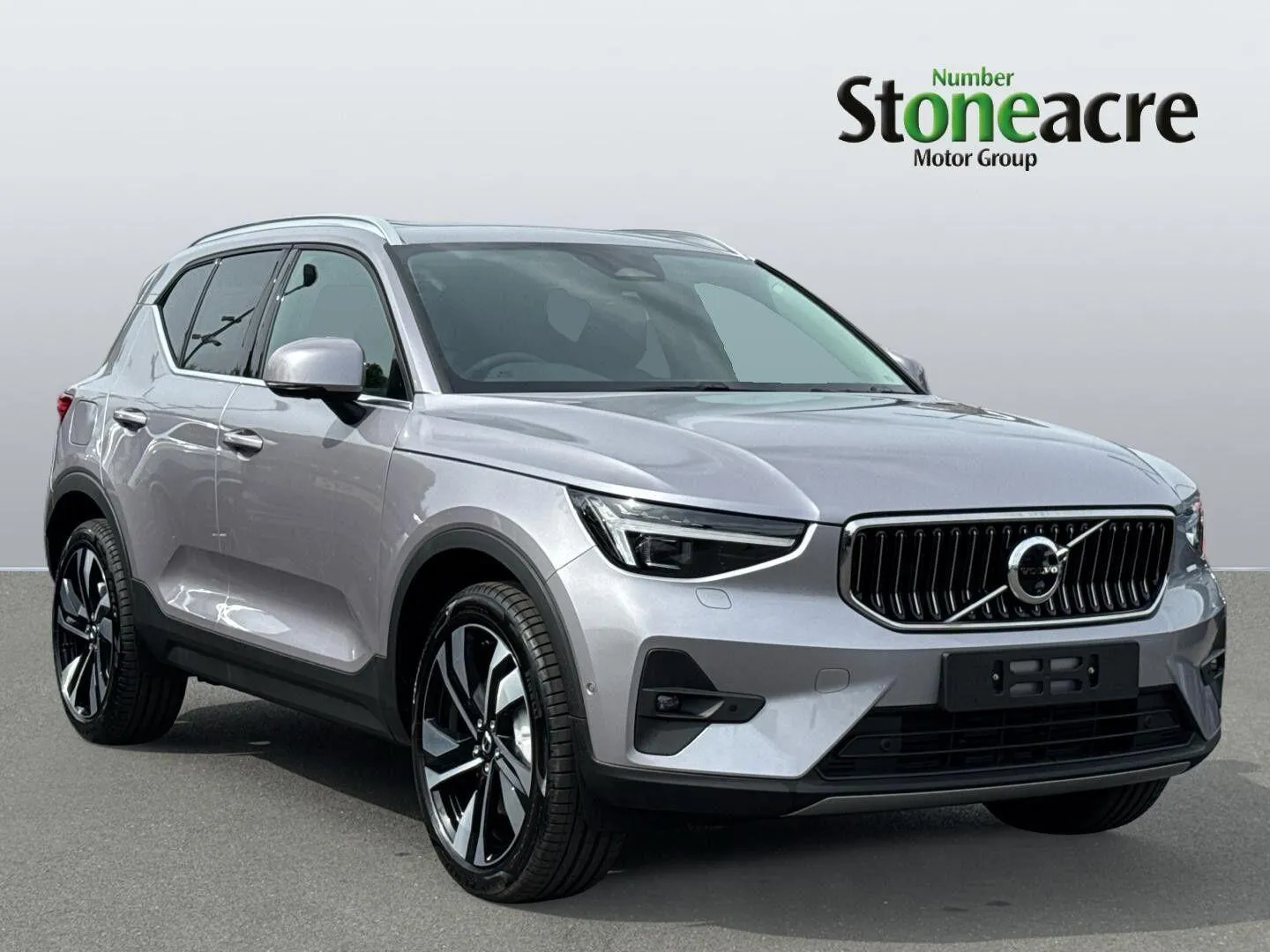 Volvo XC40 dealer public-web source image