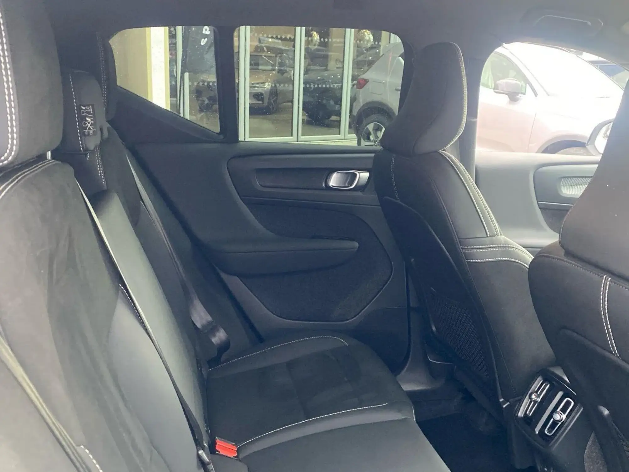 Volvo XC40 Image 9 Volvo XC40 Image 9