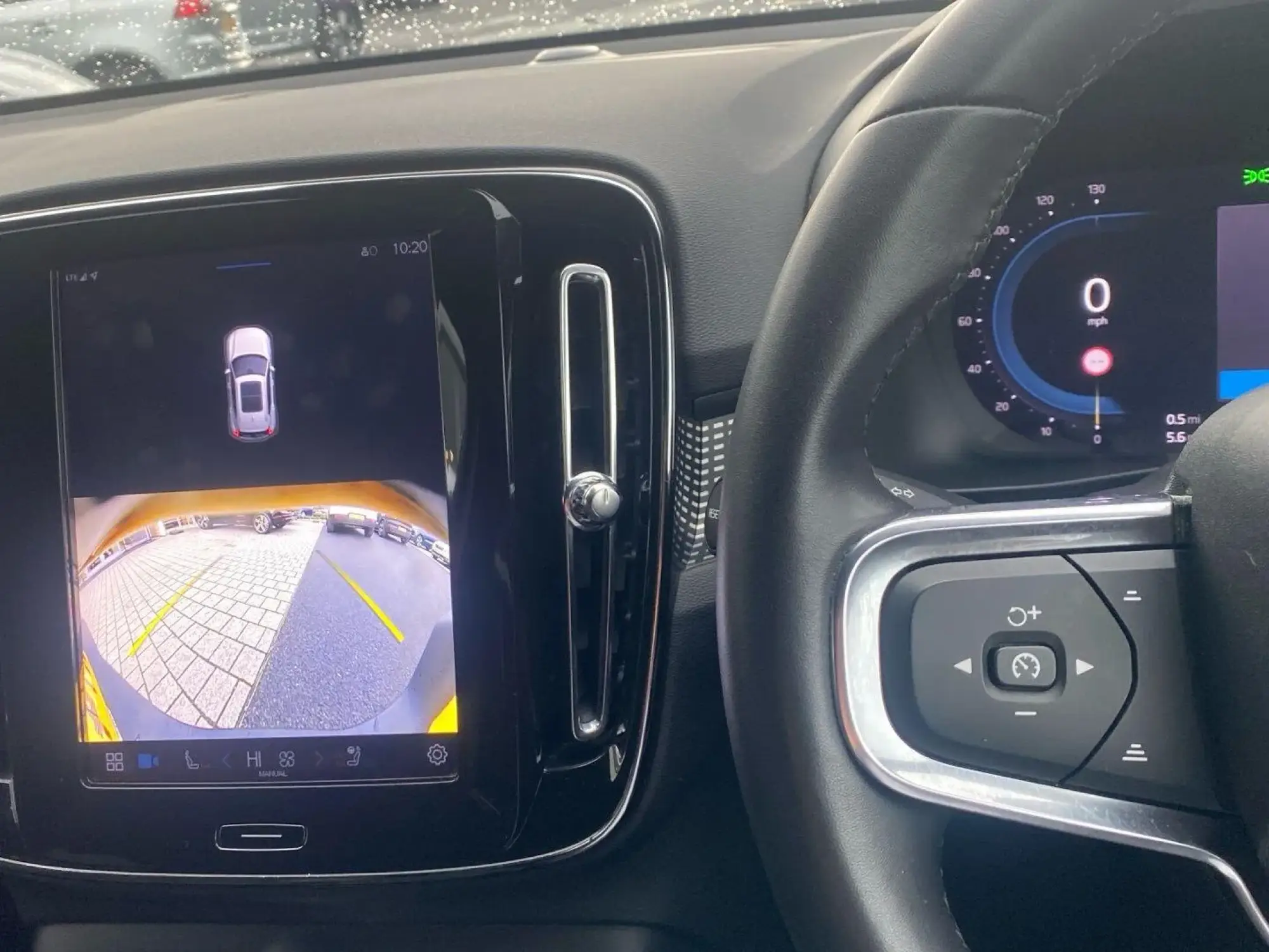 Volvo XC40 Image 16 Volvo XC40 Image 16