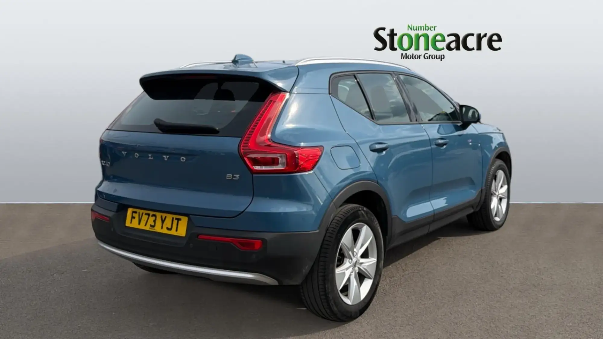 Volvo XC40 Image 2