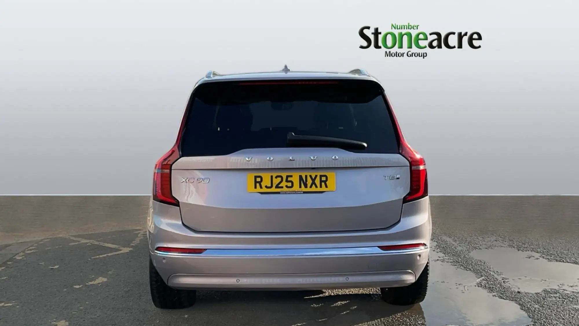 Volvo XC90 Plug-In Hybrid Image 7 Volvo XC90 Plug-In Hybrid Image 7