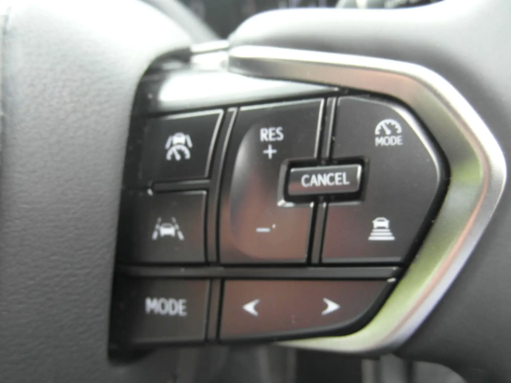 Lexus LBX Image 17 Lexus LBX Image 17