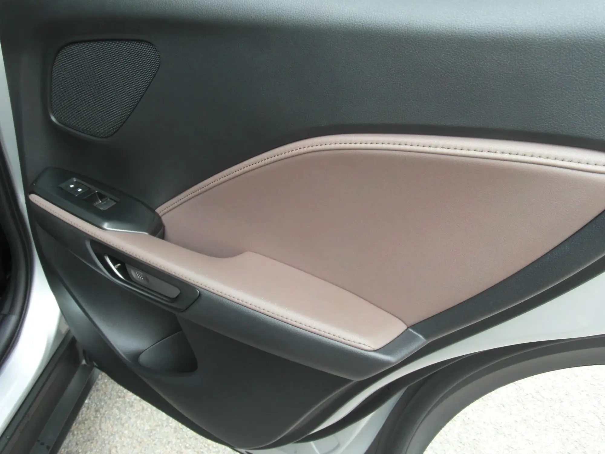 Lexus LBX Image 20 Lexus LBX Image 20