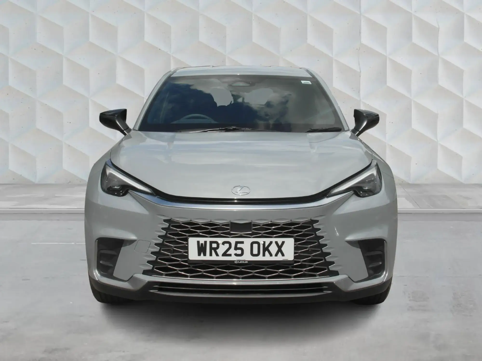 Lexus LBX Image 2