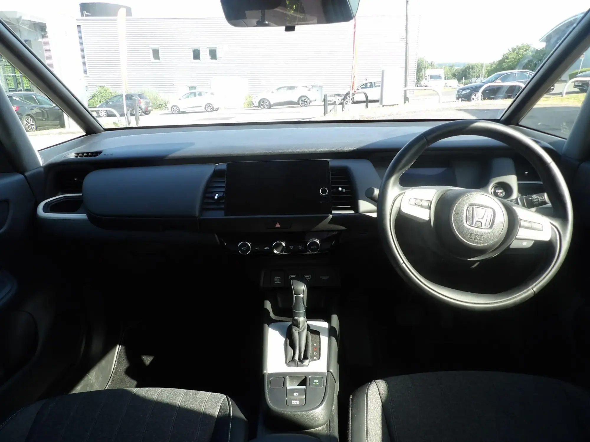 Honda Jazz Hybrid Image 4 Honda Jazz Hybrid Image 4