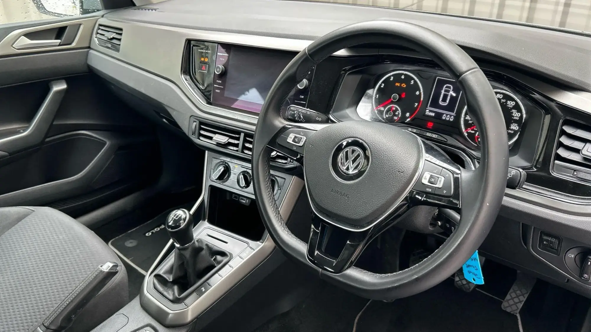 Volkswagen Polo Image 10 Volkswagen Polo Image 10