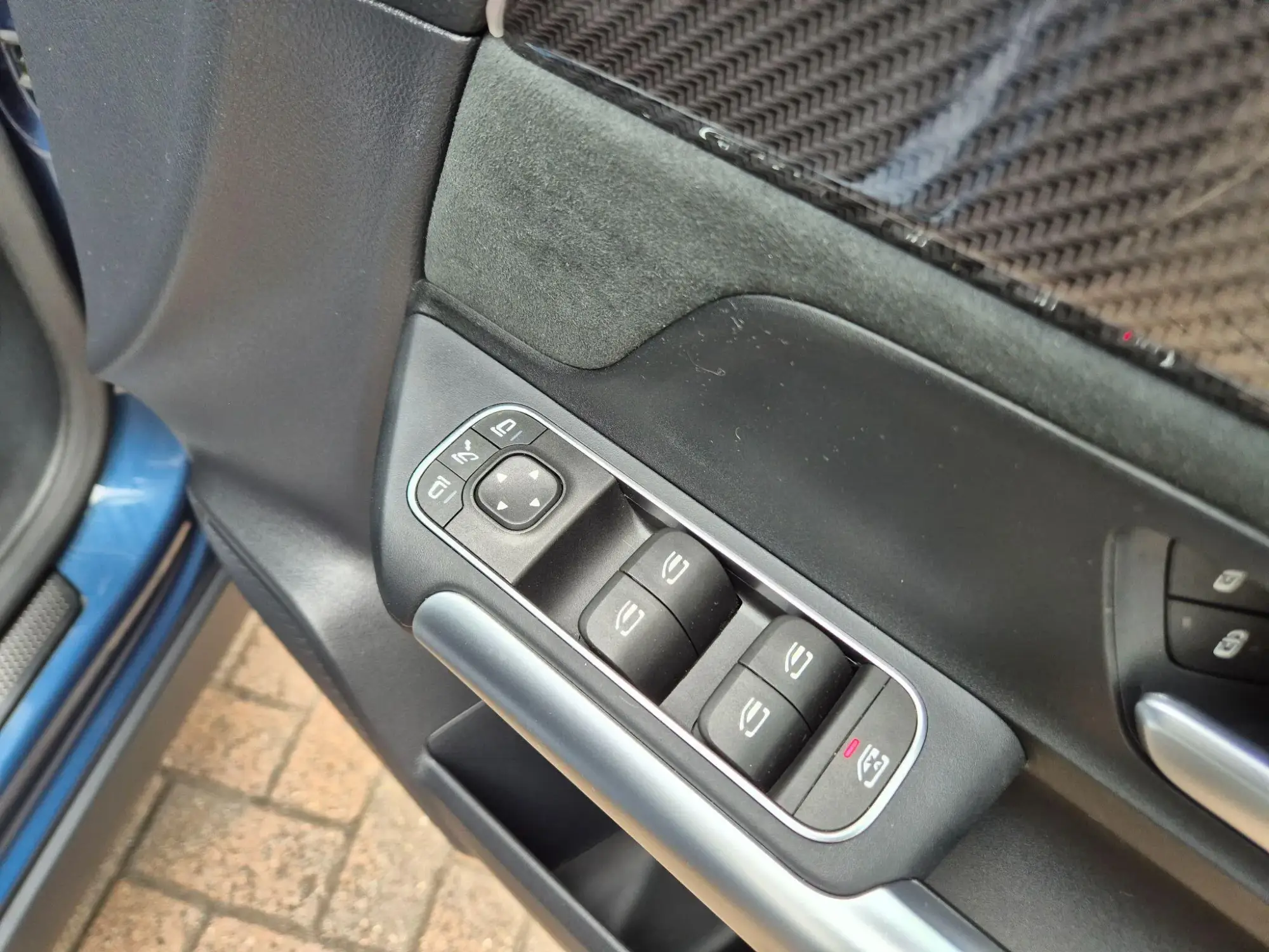 Mercedes-Benz GLA Image 21 Mercedes-Benz GLA Image 21