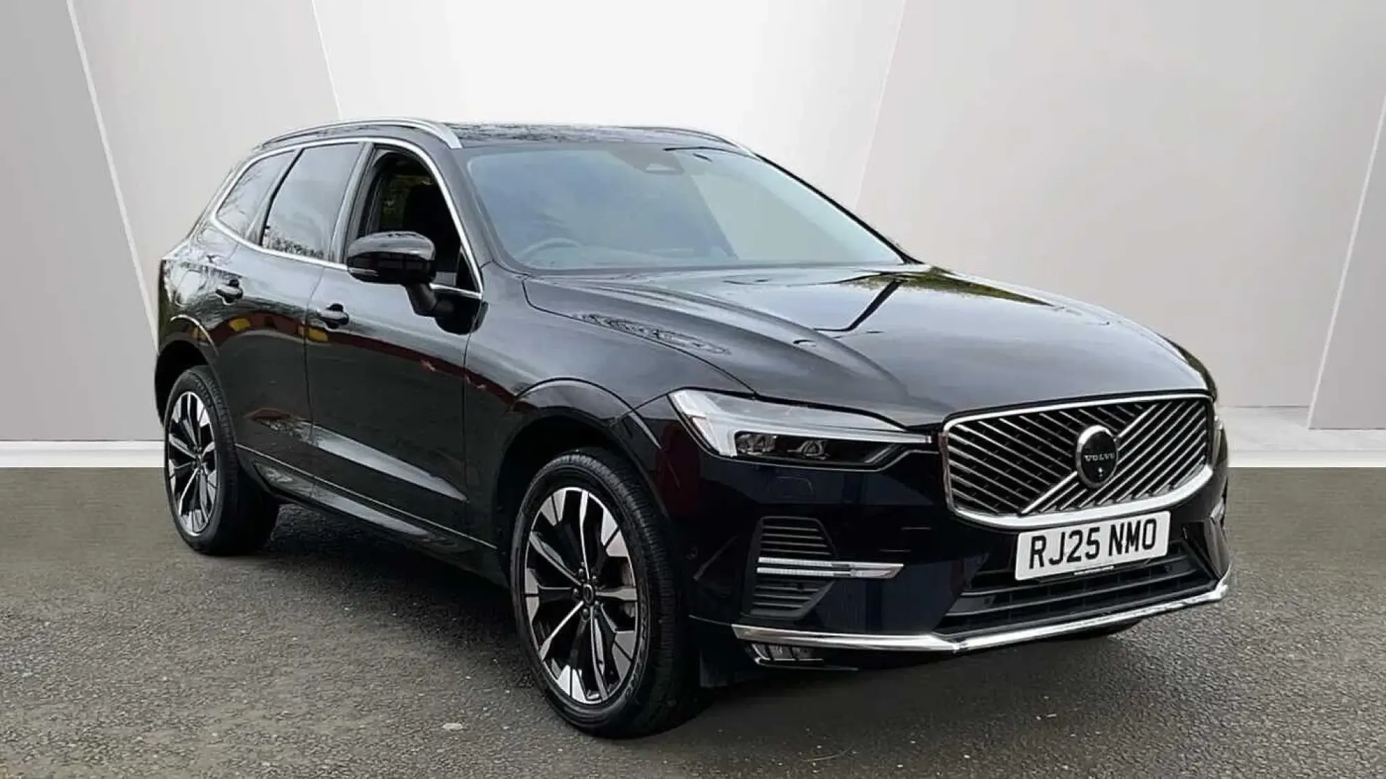 Volvo XC60 Image 1