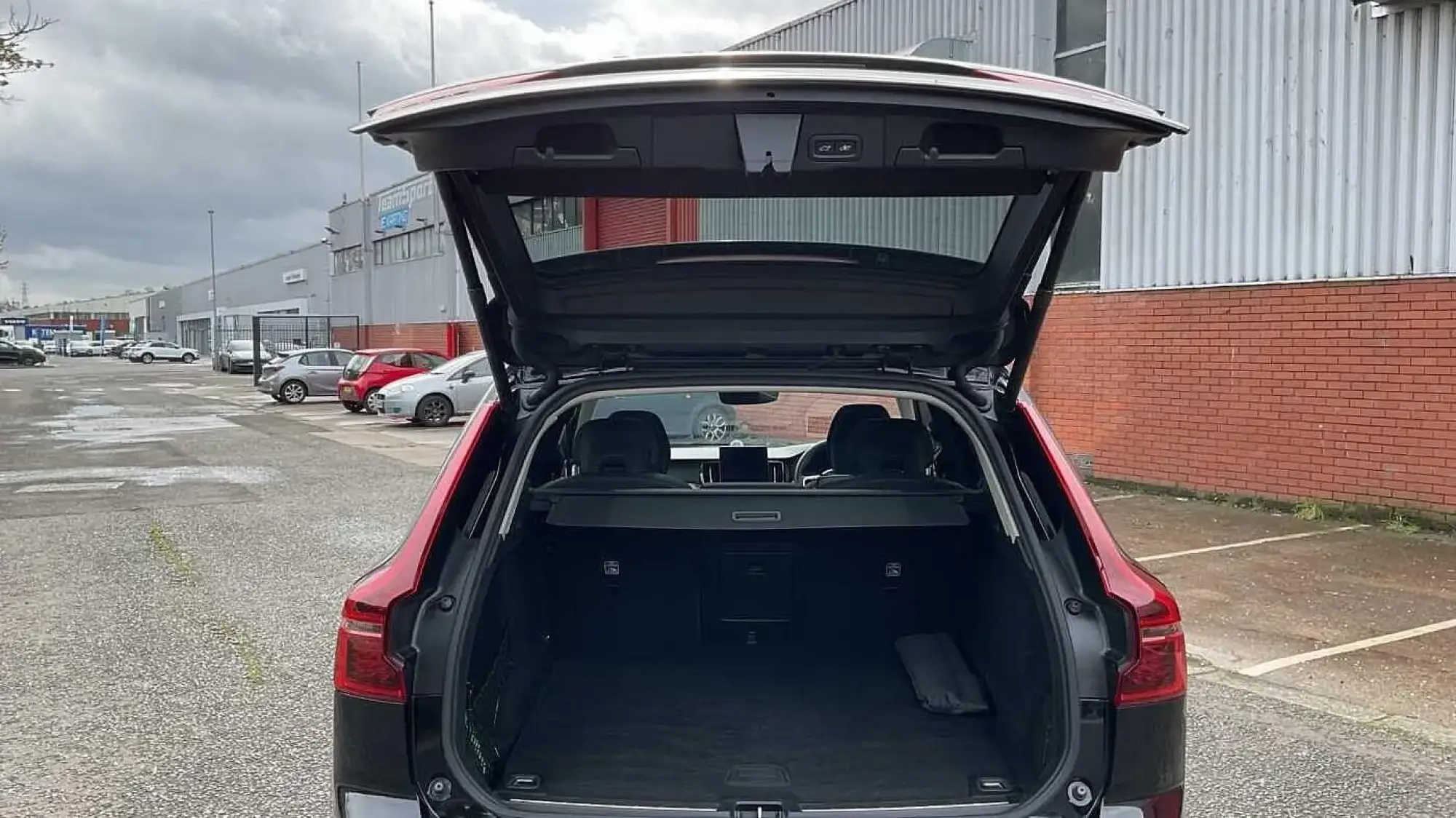 Volvo XC60 Image 13