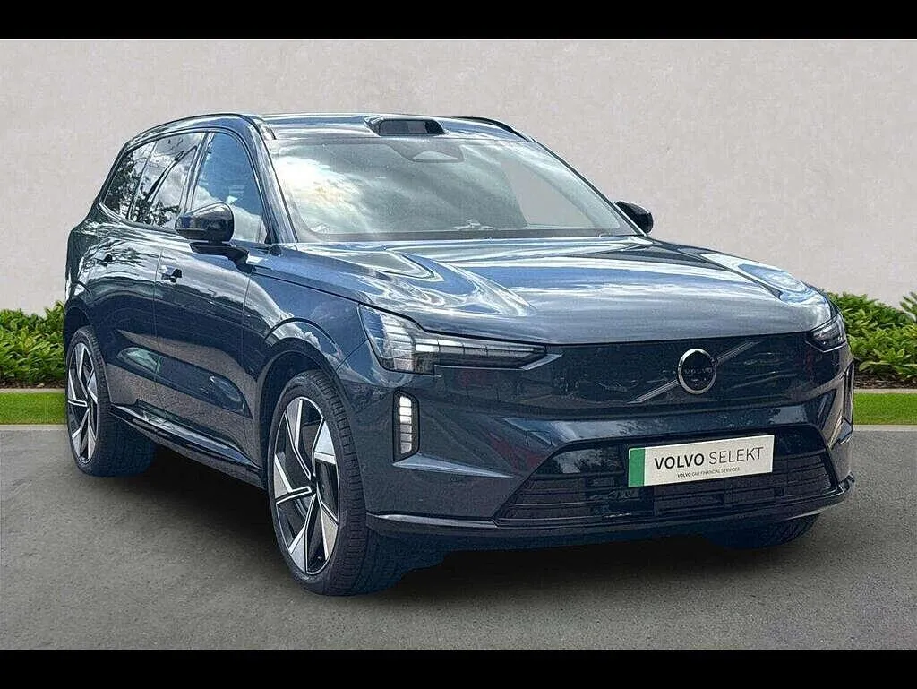 Volvo EX90 listing photo