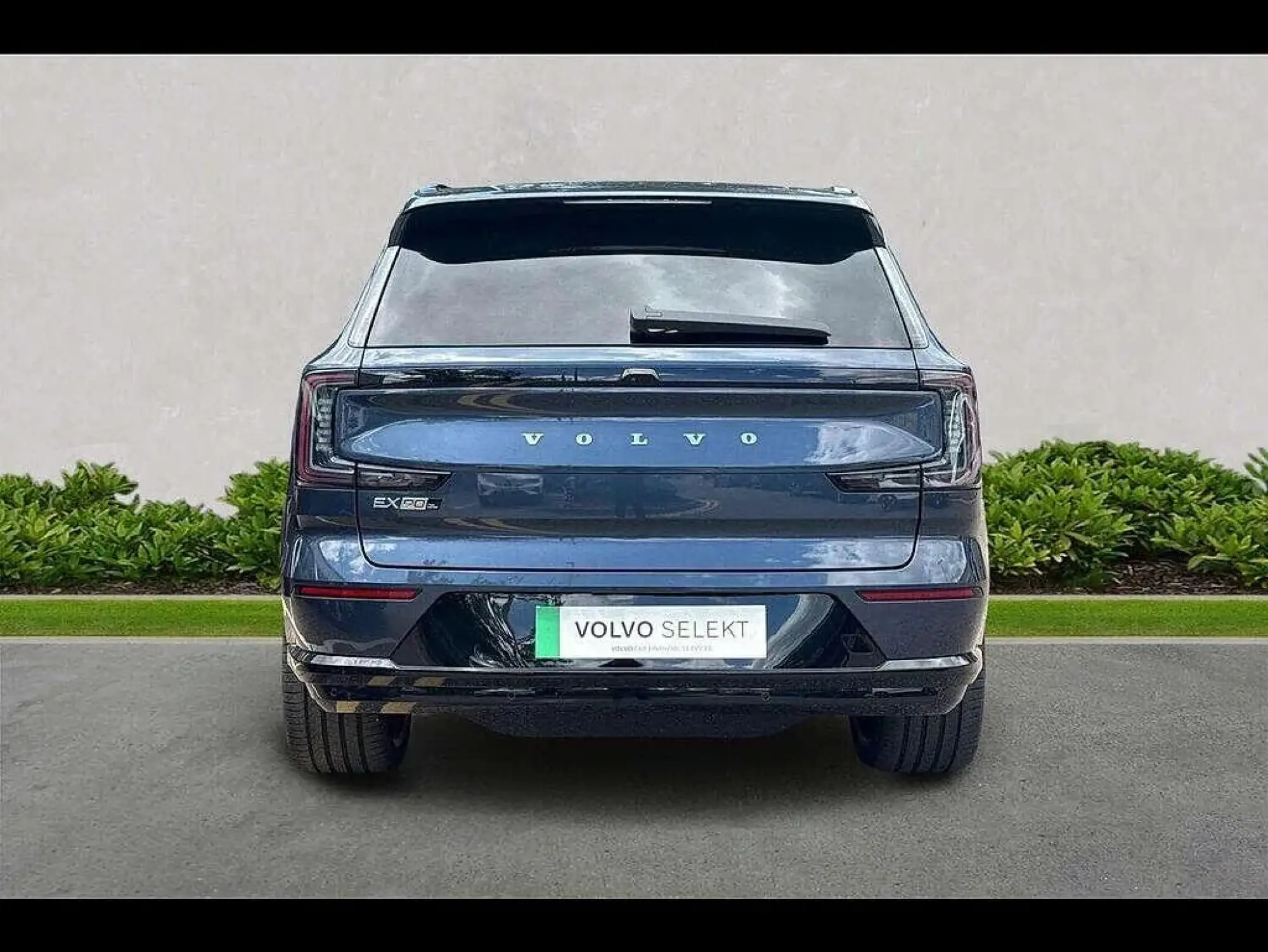 Volvo EX90 Image 4
