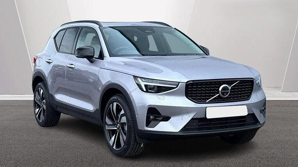 Volvo XC40 listing photo
