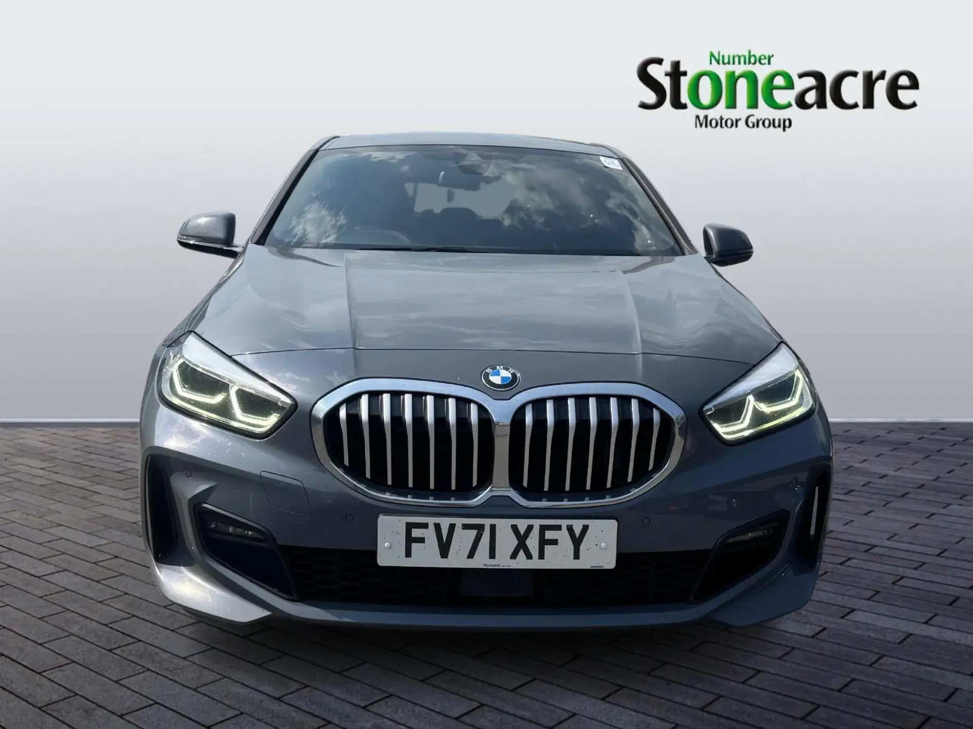 BMW 1 Series 1.5 118i M Sport (LCP) DCT Euro 6 (s/s) 5dr FV71XFY Image 2