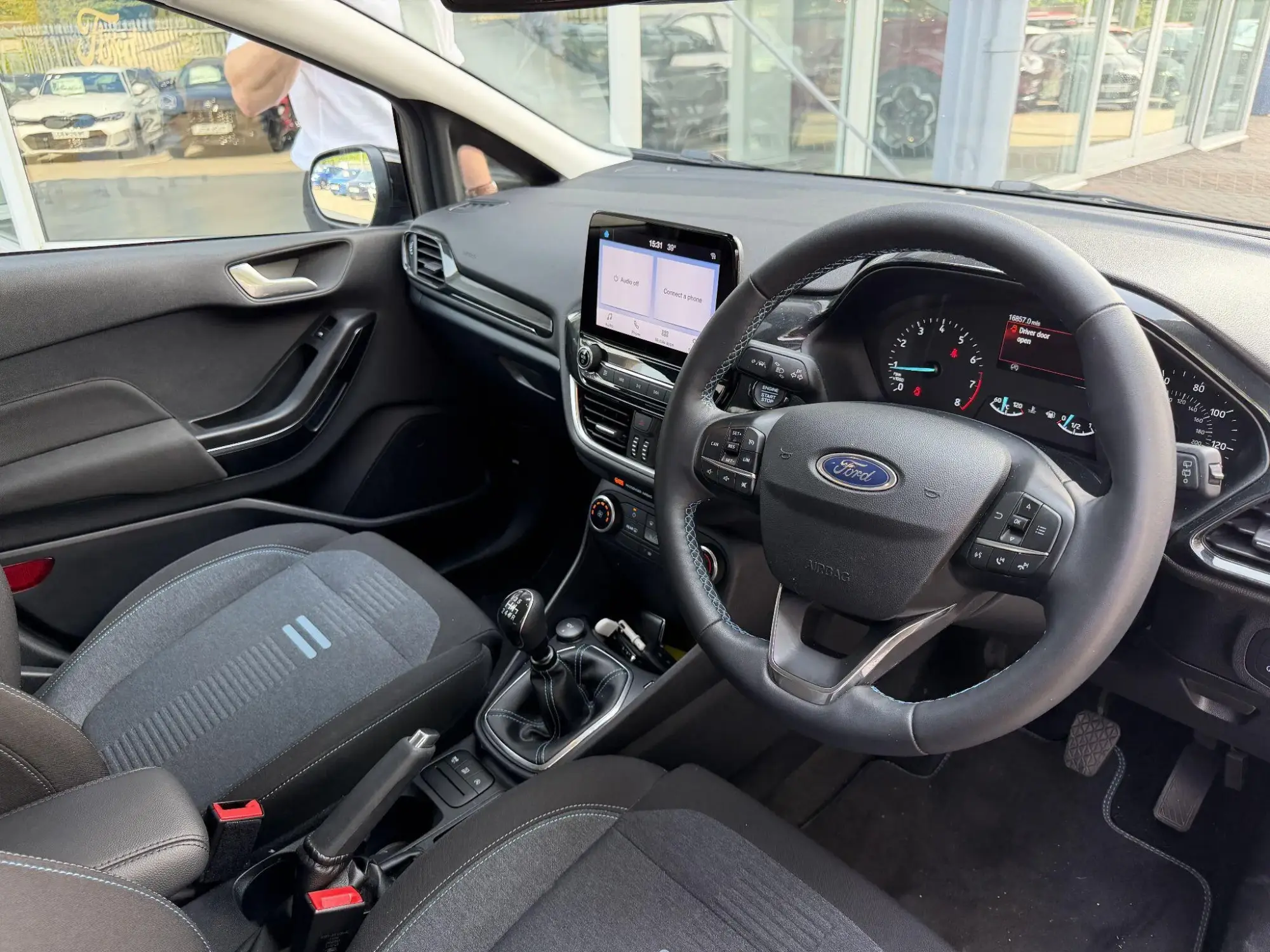 Ford Fiesta Image 10