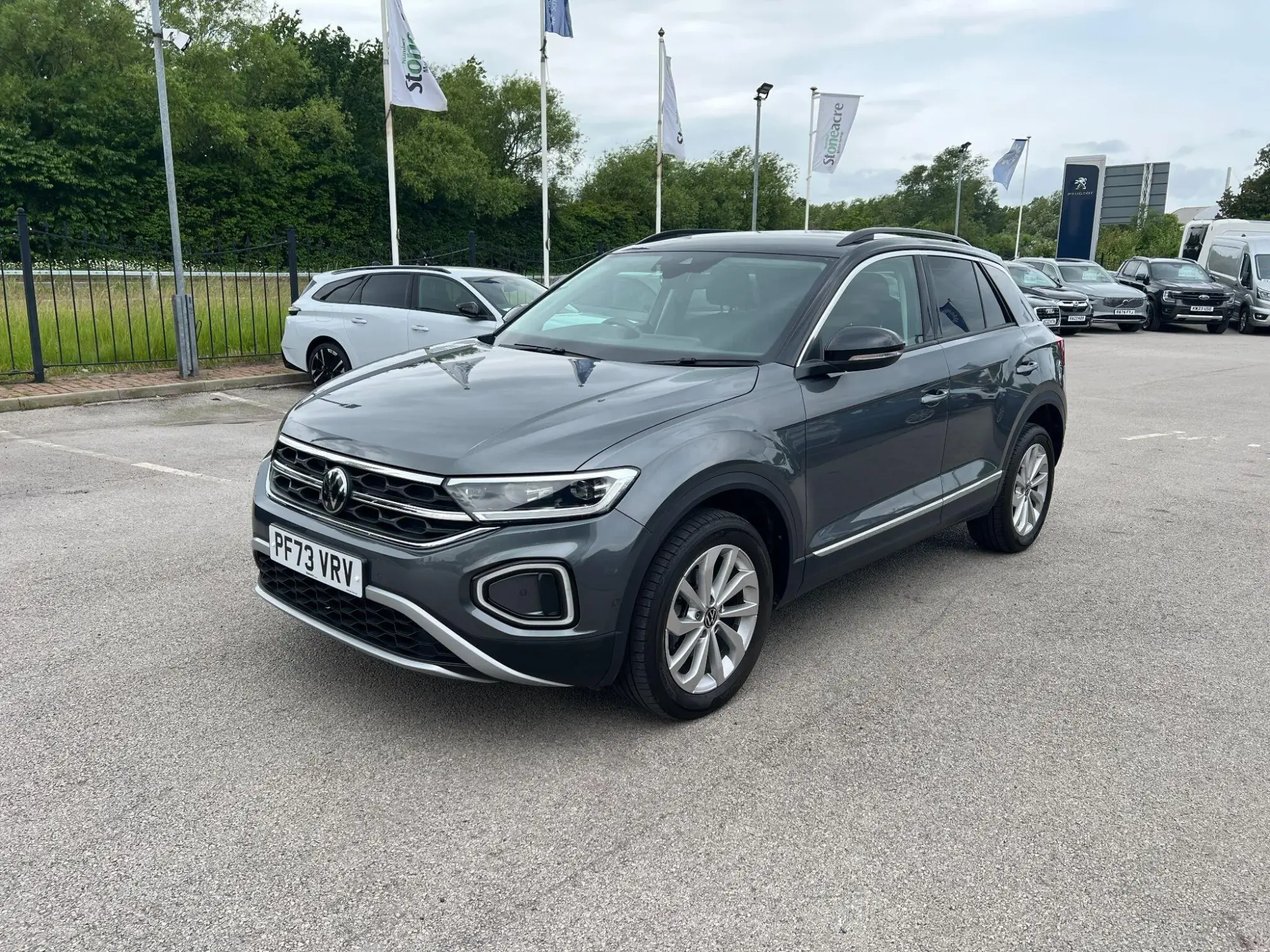 Volkswagen T-Roc 1.0 TSI Style Euro 6 (s/s) 5dr PF73VRV Image 3