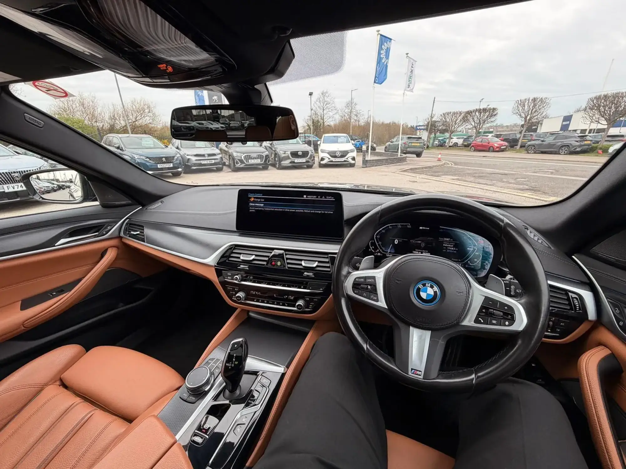 BMW 5 Series Image 10