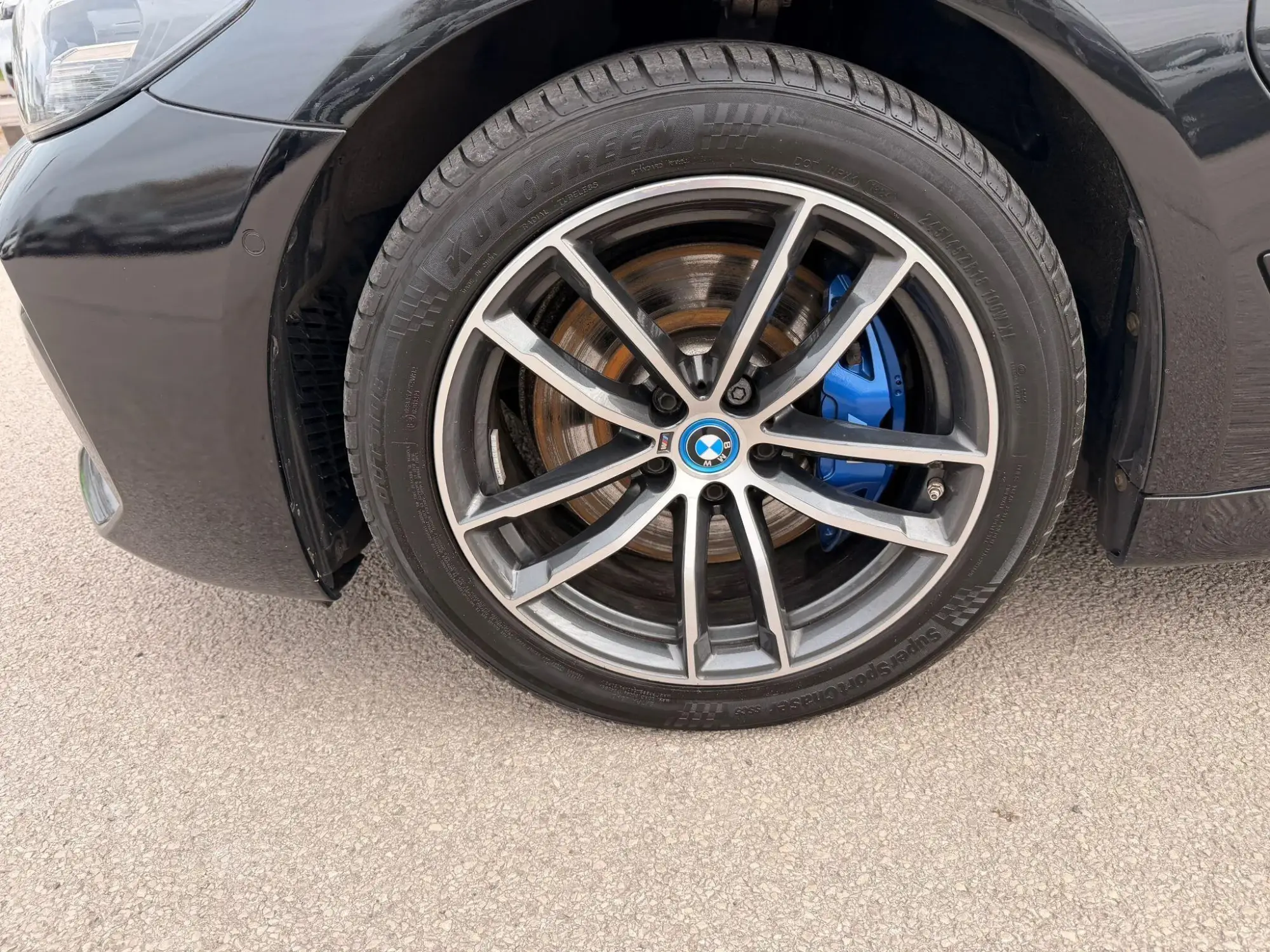 BMW 5 Series Image 26