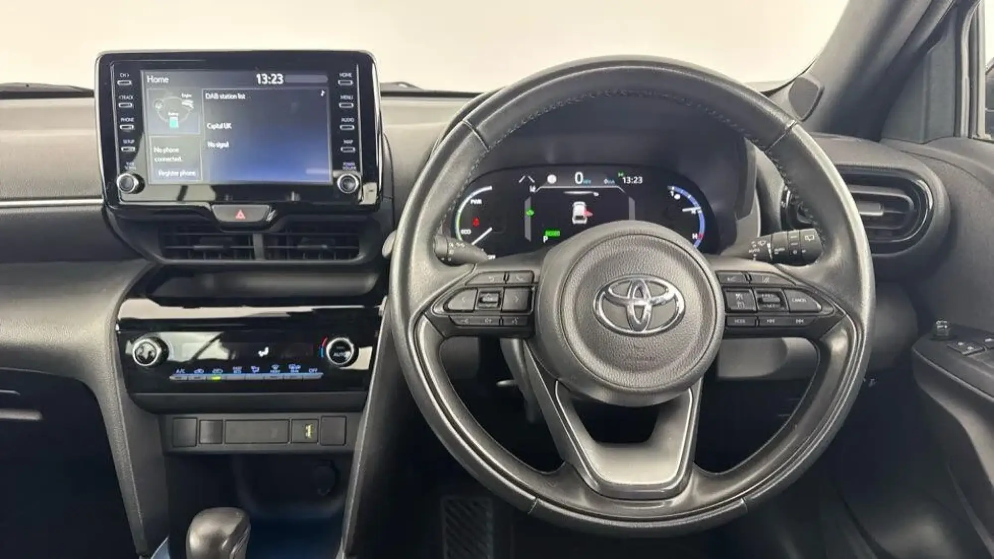Toyota Yaris Cross Image 5 Toyota Yaris Cross Image 5