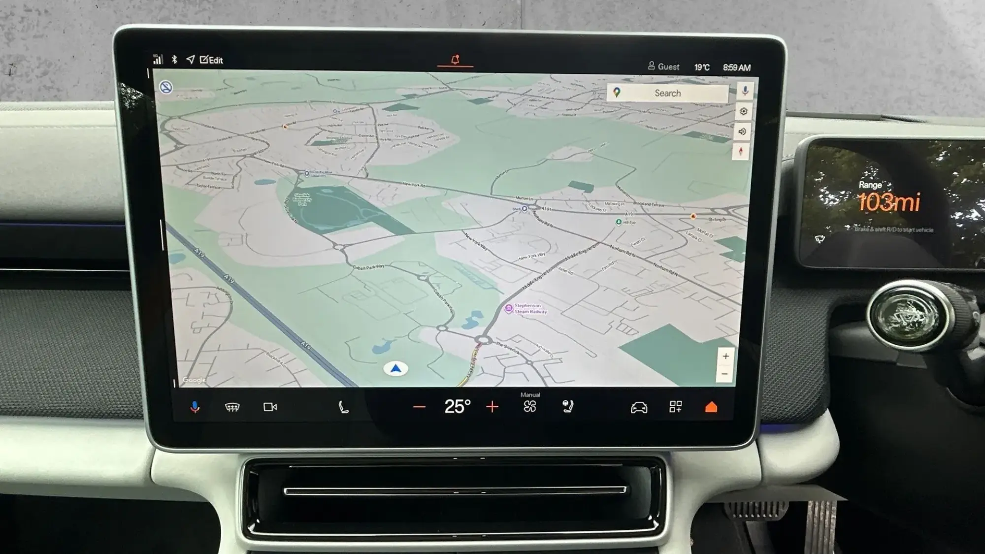 Polestar 4 SUV Image 14