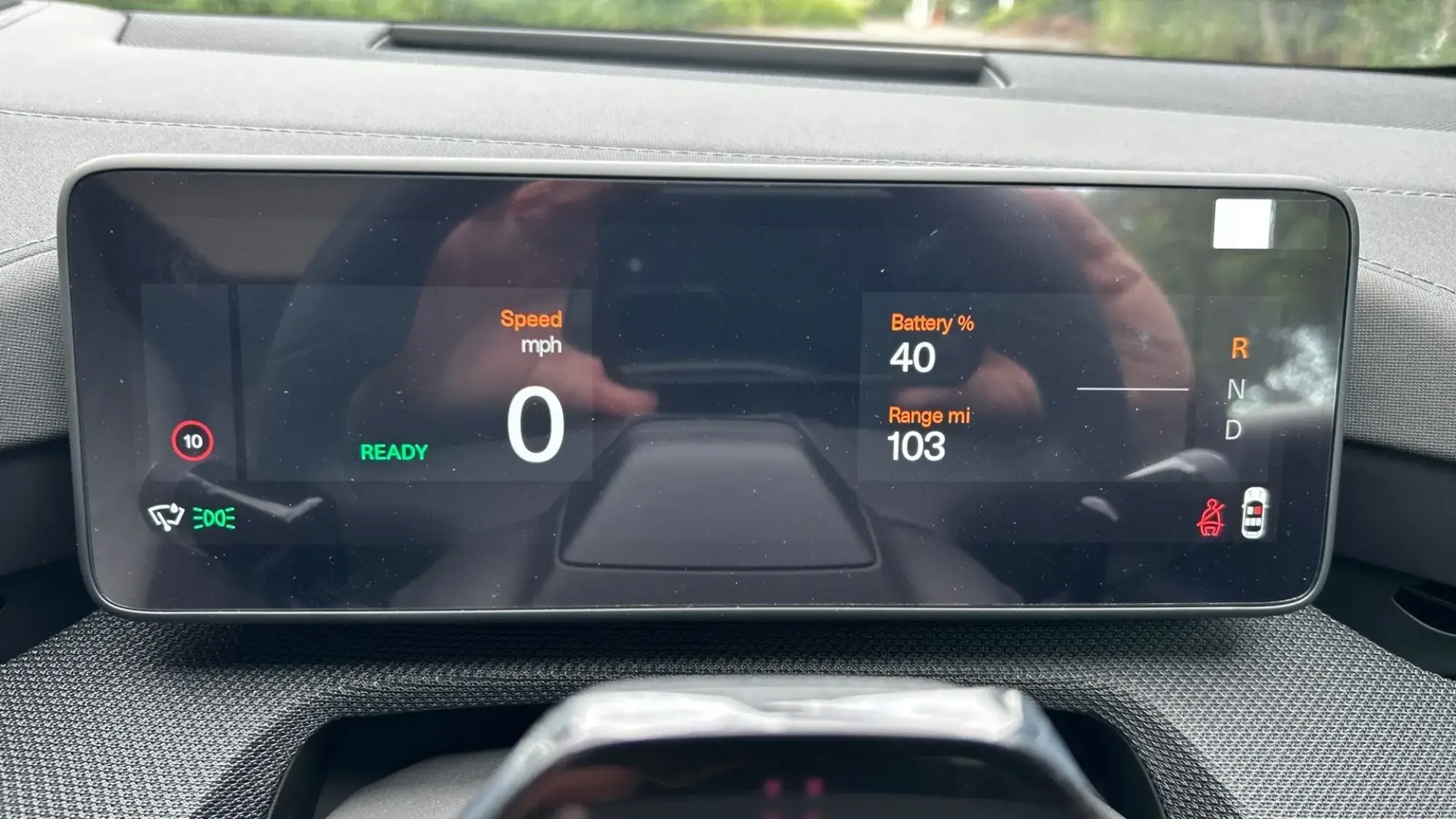 Polestar 4 SUV Image 18