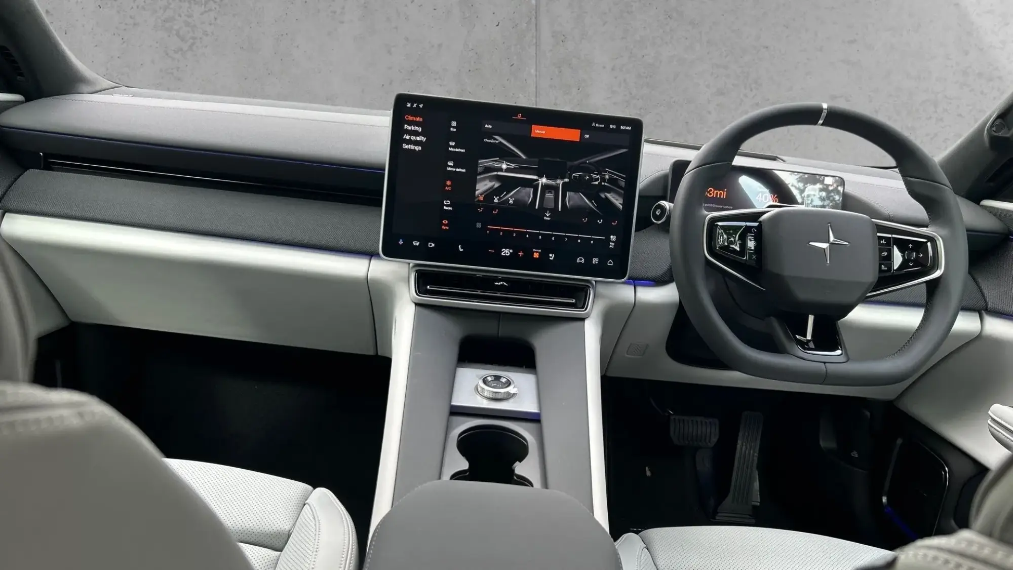 Polestar 4 SUV Image 23